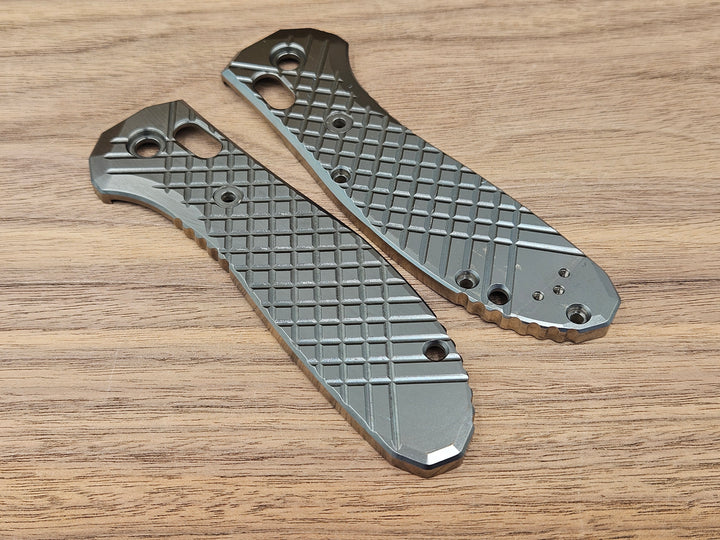 CLR Benchmade Griptilian 550<br>Titanium Frag Black