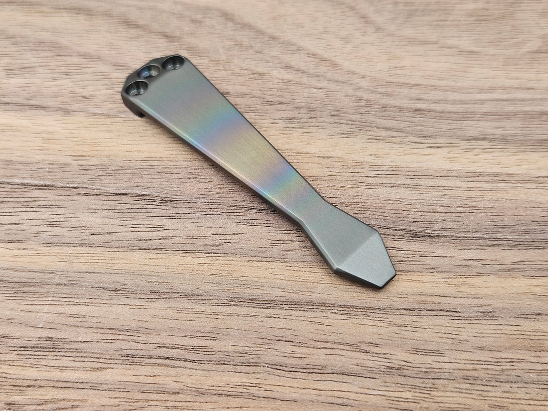 CLR Clip Benchmade Models<br>Zirconium Standard - Diamond Tip Oil Slick