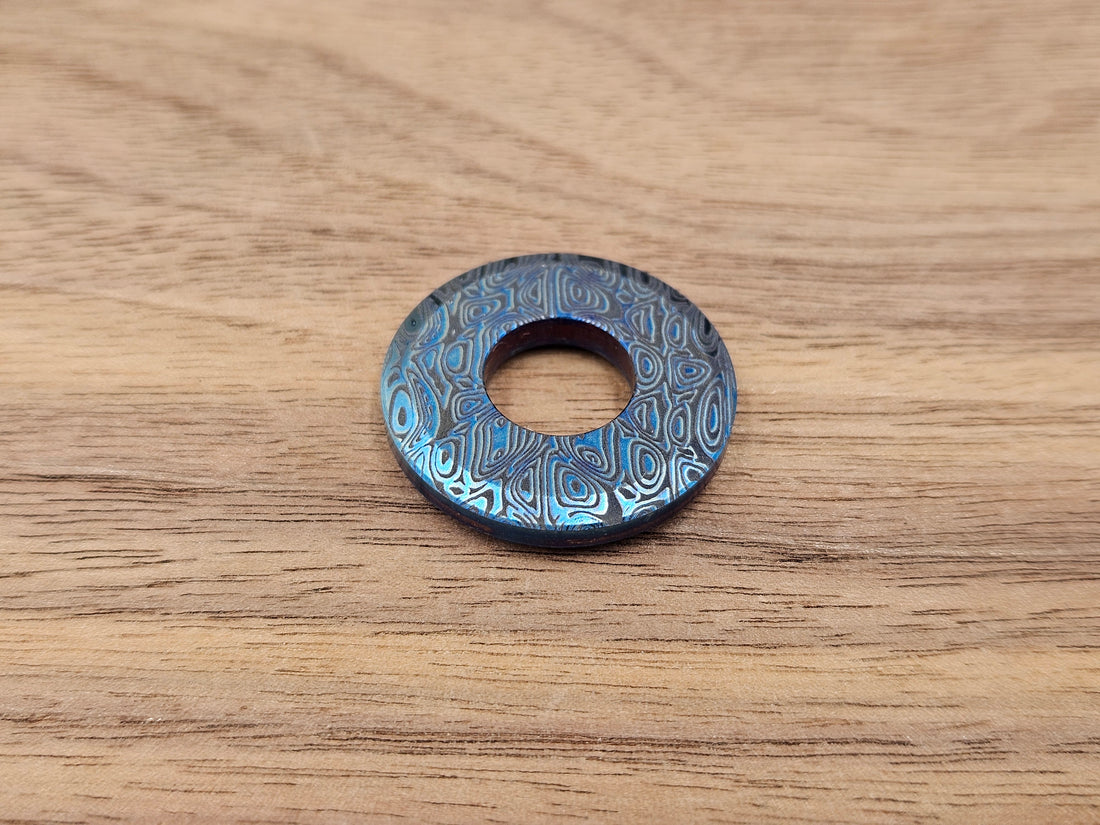 CLR Lanyard Bead 1 inch<br>Titanium Dama Ladder Blue Flamed