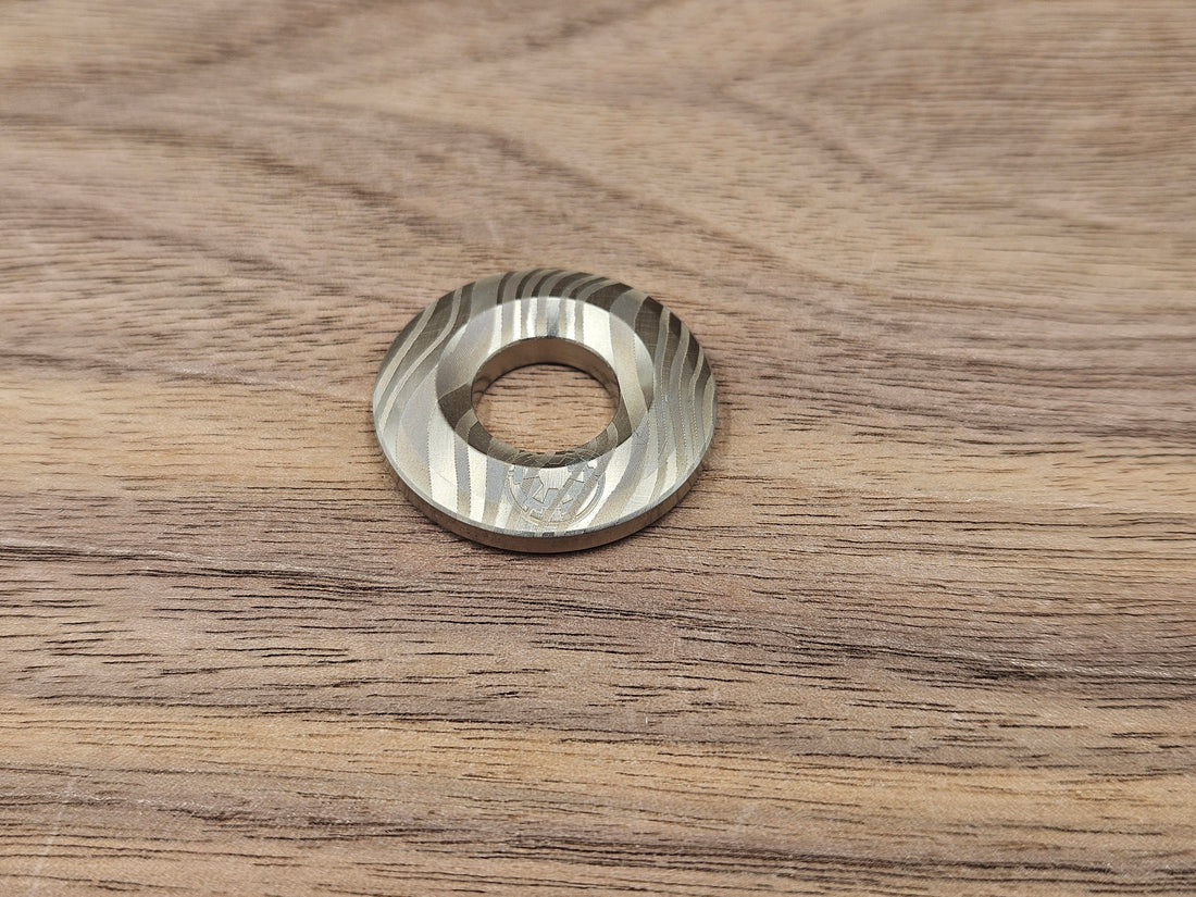 CLR Lanyard Bead 1 inch<br>Titanium Beskar Mandalorian
