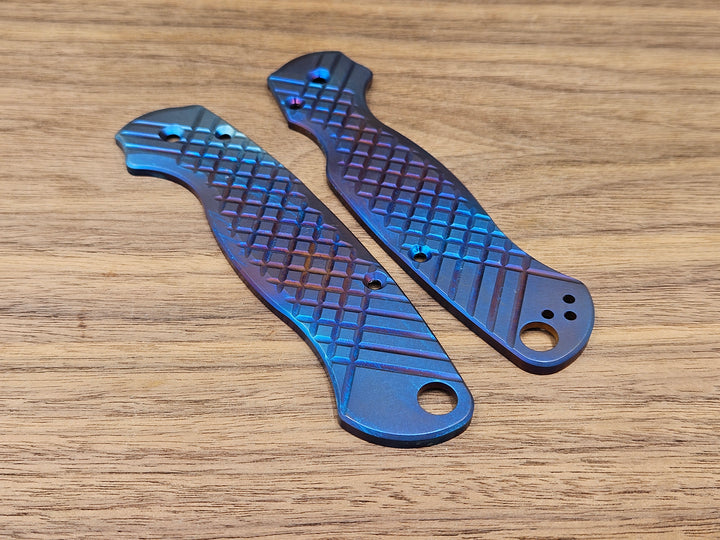 CLR Spyderco Paramilitary 2<br>Titanium Frag Flamed