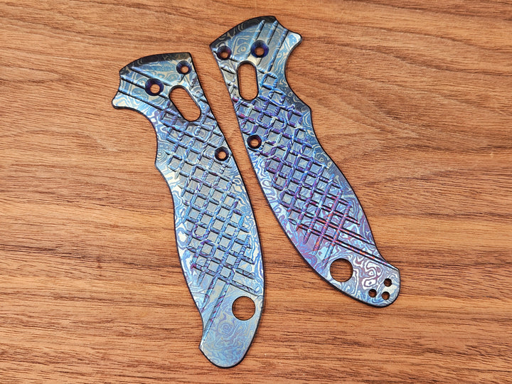 CLR Spyderco Manix 2<br>Titanium Frag<br>Alien Flamed