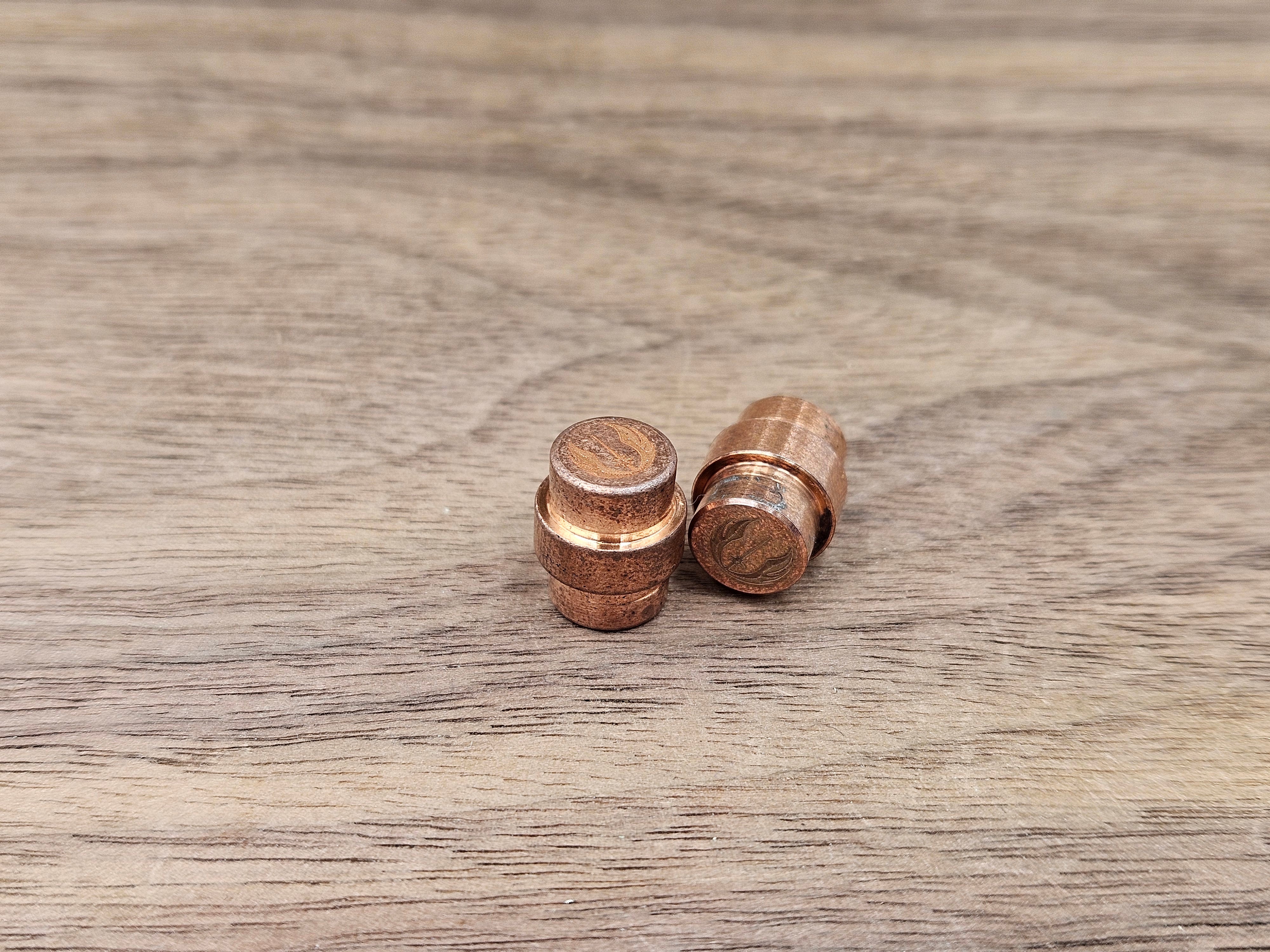 CLR Copper Lanyard Hole Plug<br>Spyderco Manix 2 Jedi Stone Washed