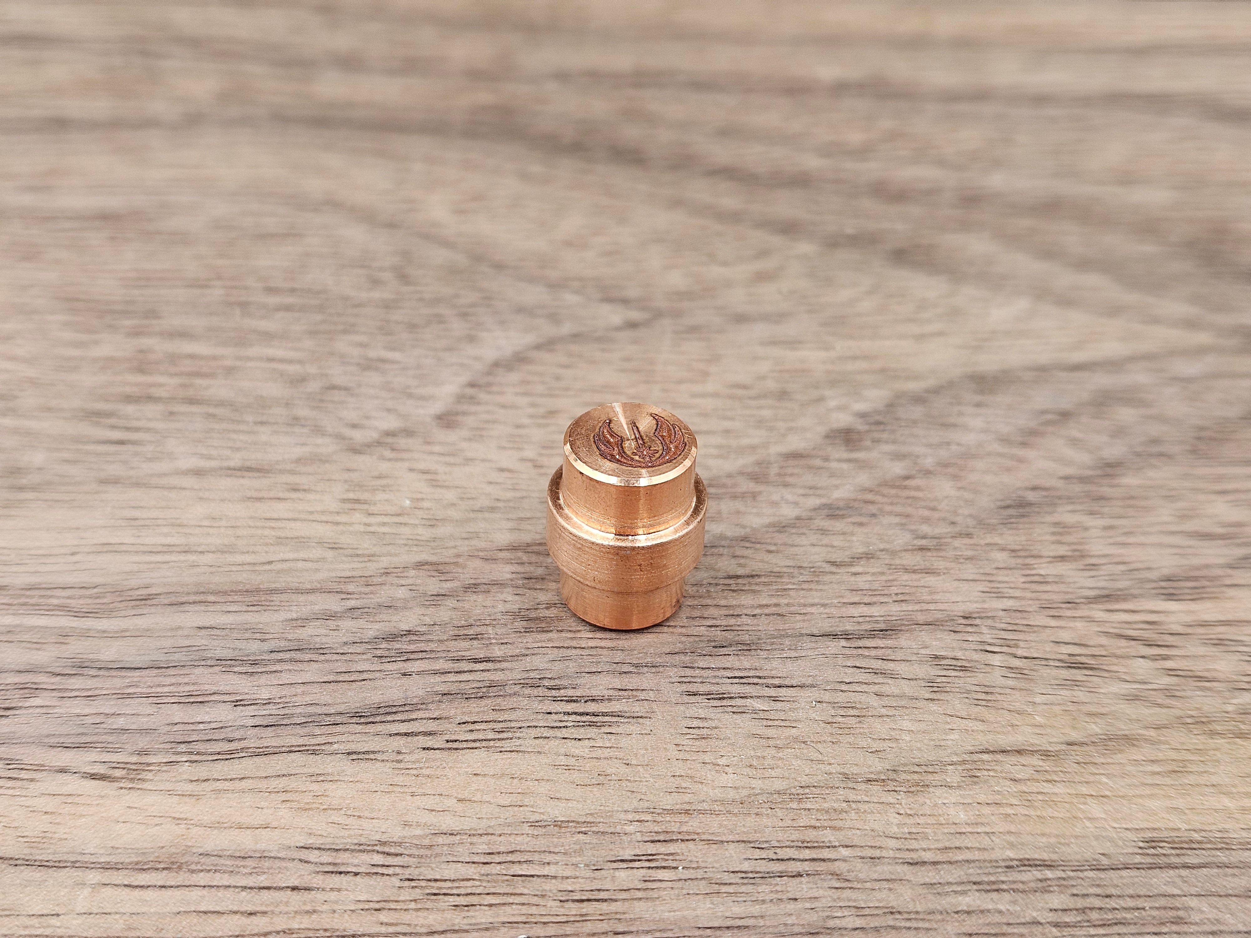 CLR Copper Lanyard Hole Plug<br>Spyderco Manix 2 Jedi Brushed