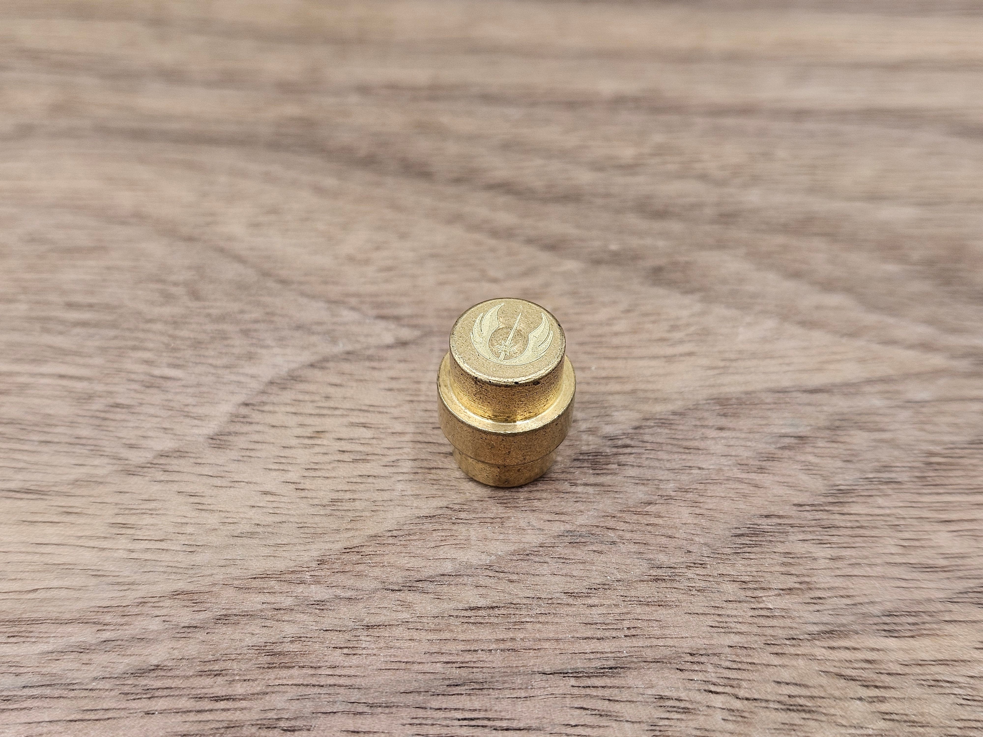 CLR Brass Lanyard Hole Plug<br>Spyderco Manix 2 Jedi White engraving