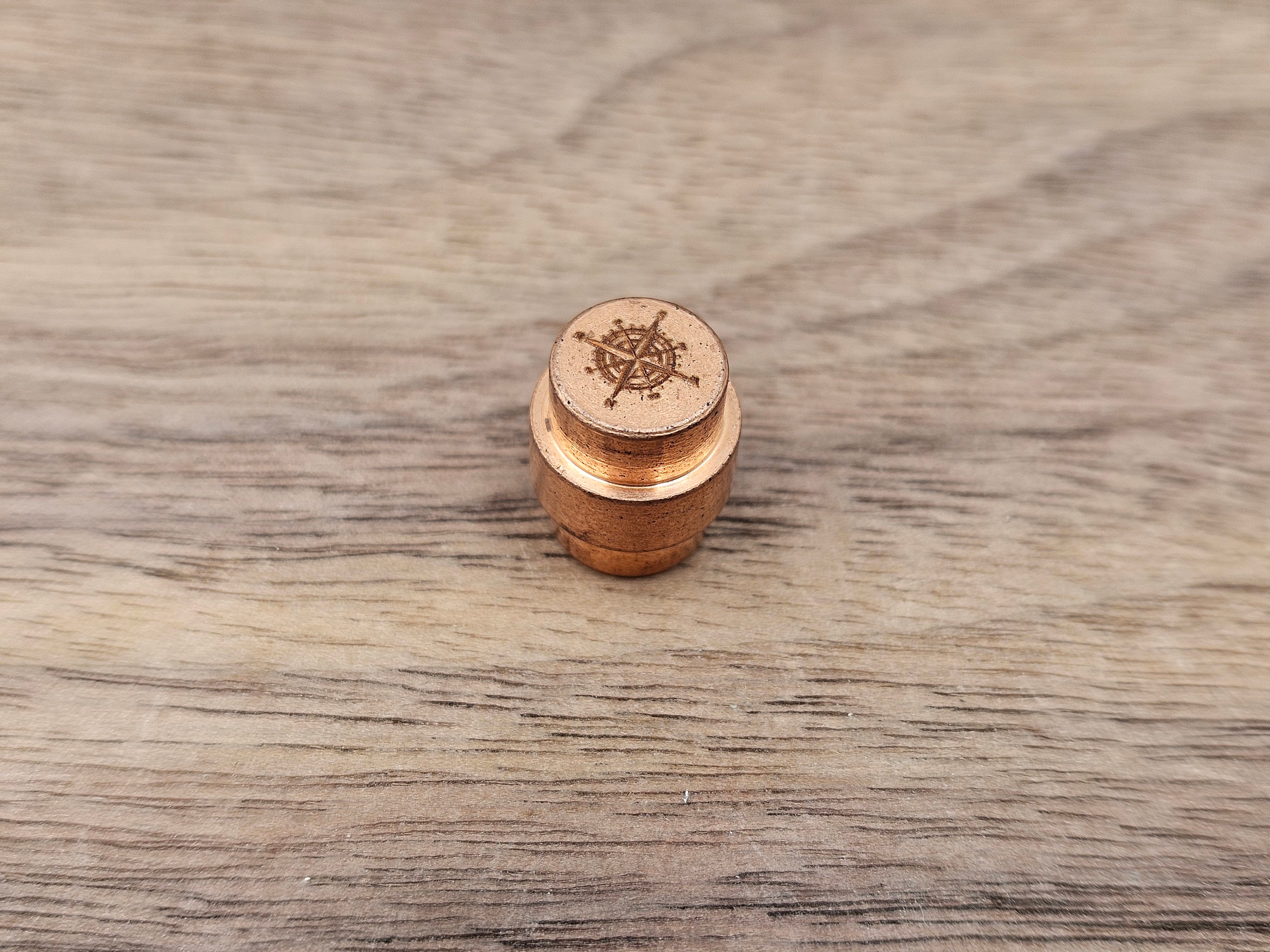 CLR Copper Lanyard Hole Plug<br>Spyderco PM2 & PM3<br>Compass Stone Washed