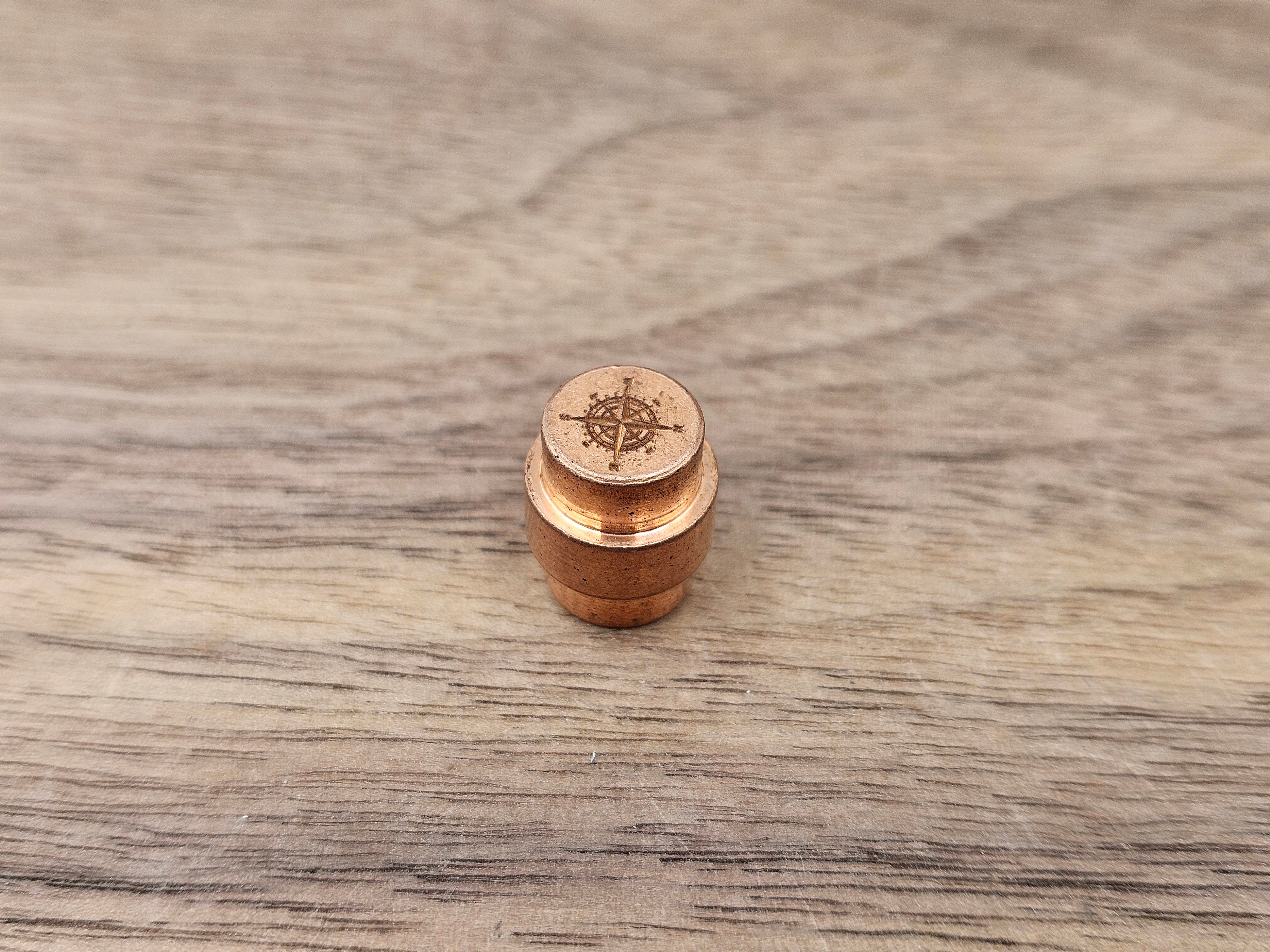 CLR Copper Lanyard Hole Plug<br>Spyderco PM2 & PM3<br>Compass Stone Washed