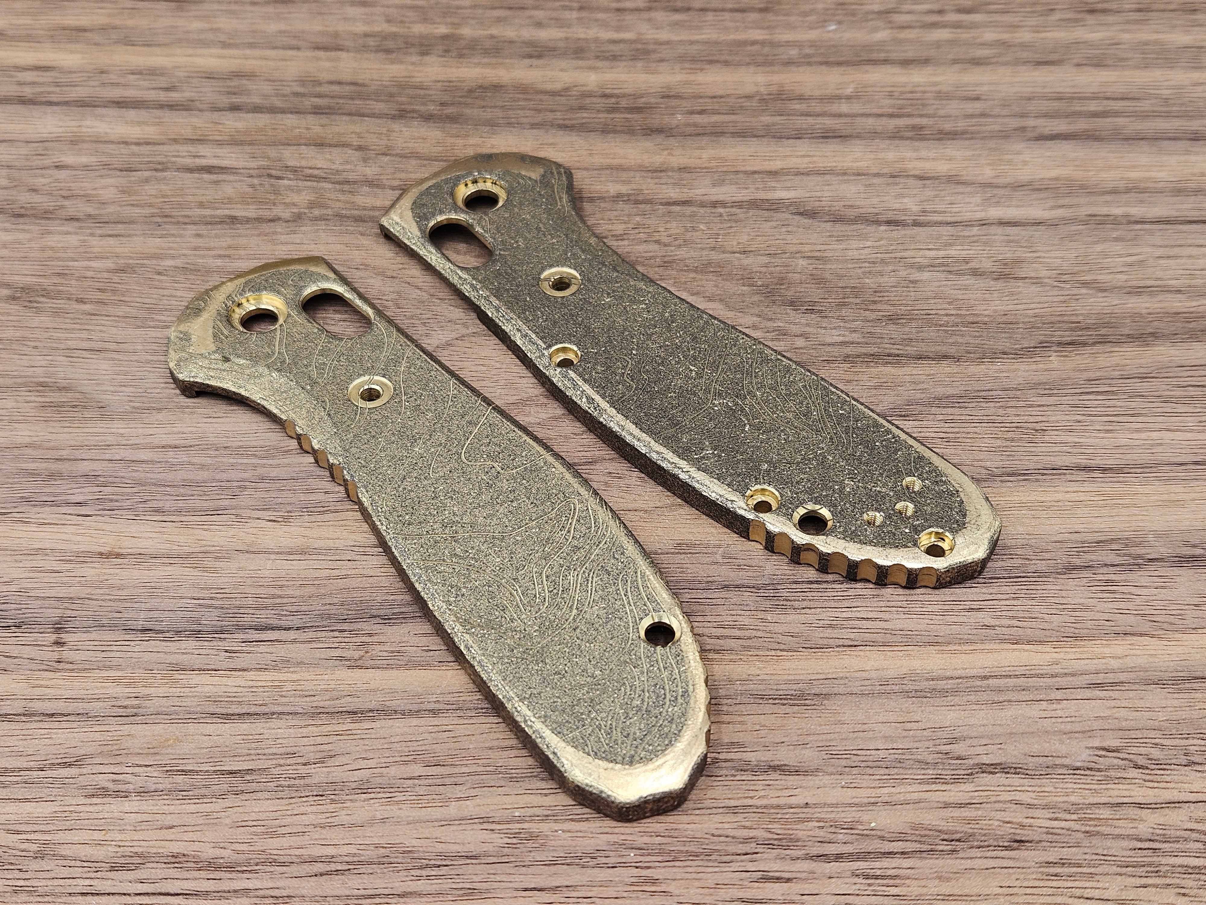 CLR Benchmade Griptilian 550<br>Brass Standard<br>Topo