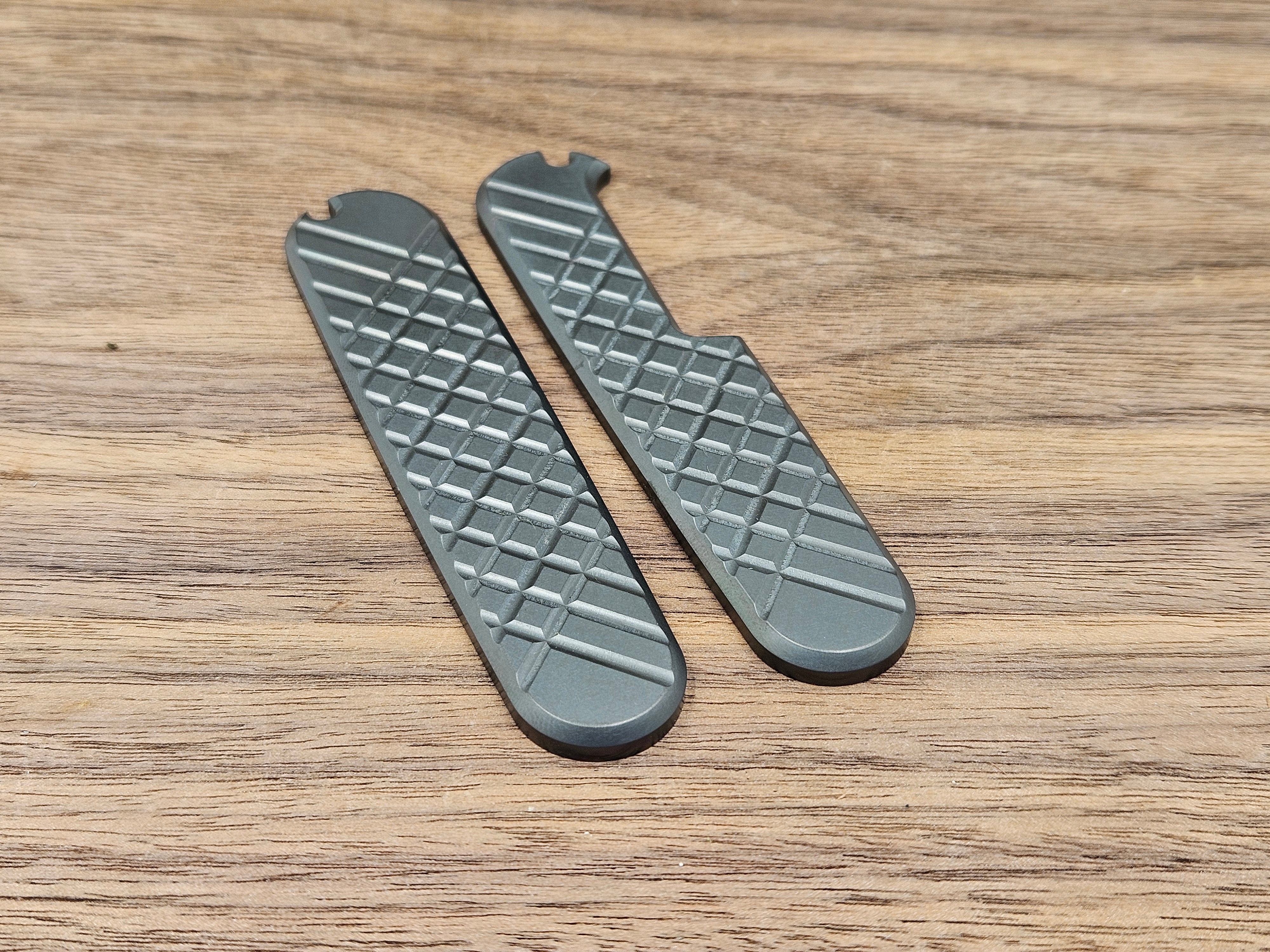 CLR Swiss Army 91mm<br>Zirconium Frag