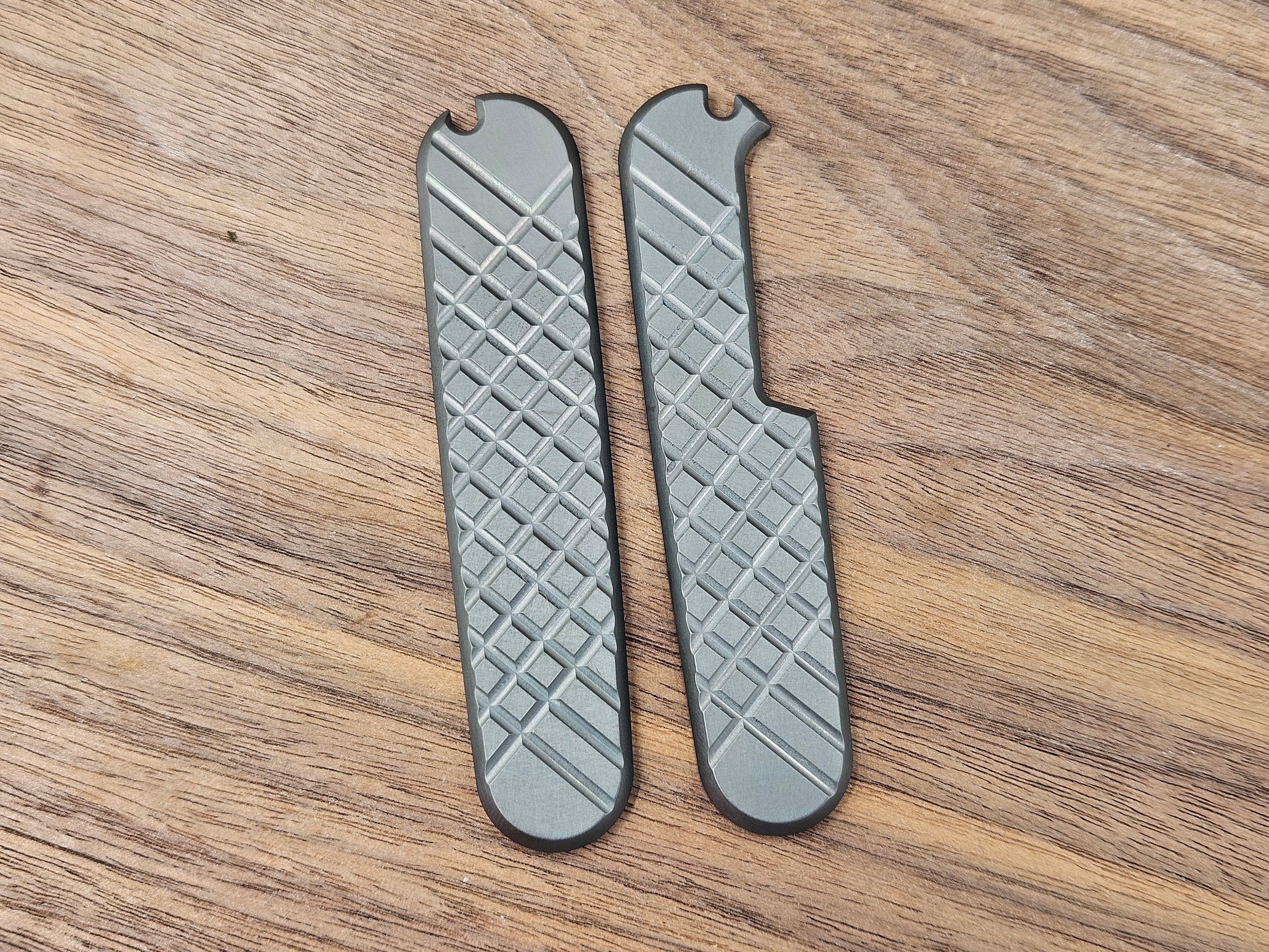 CLR Swiss Army 91mm<br>Zirconium Frag