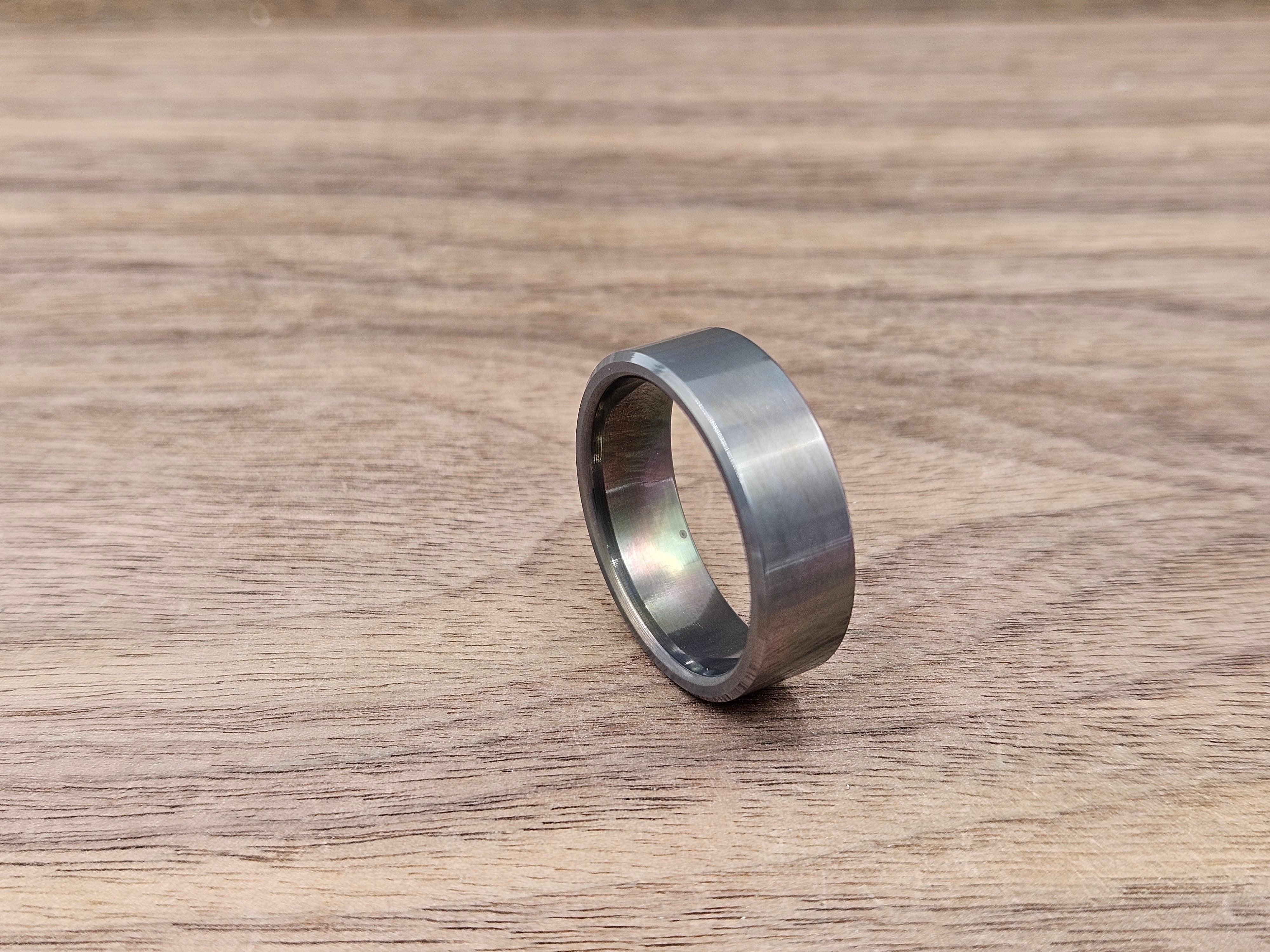 CLR Ring Essential Titanium Dark-Ti size 12