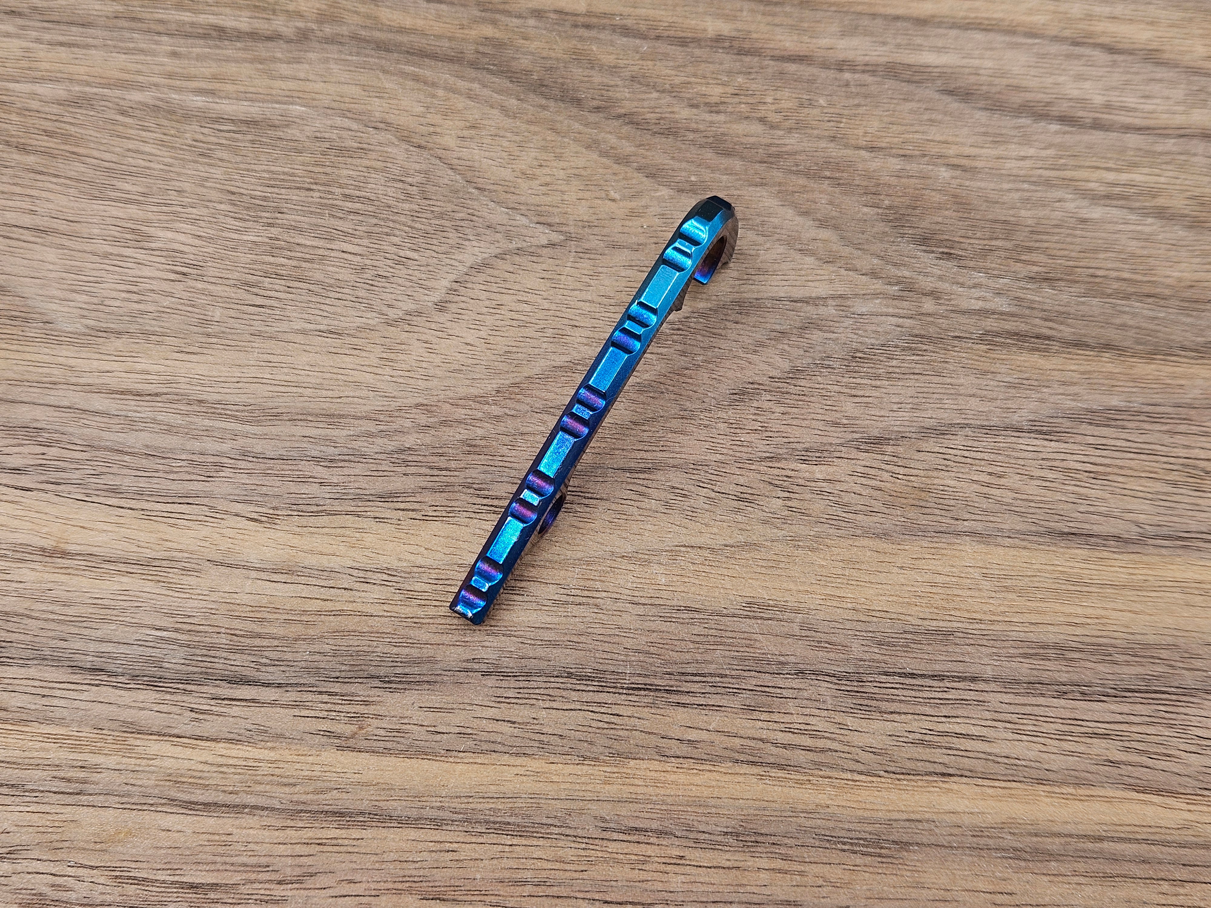 CLR Spyderco Paramilitary 2<br>Titanium Backspacer Flamed