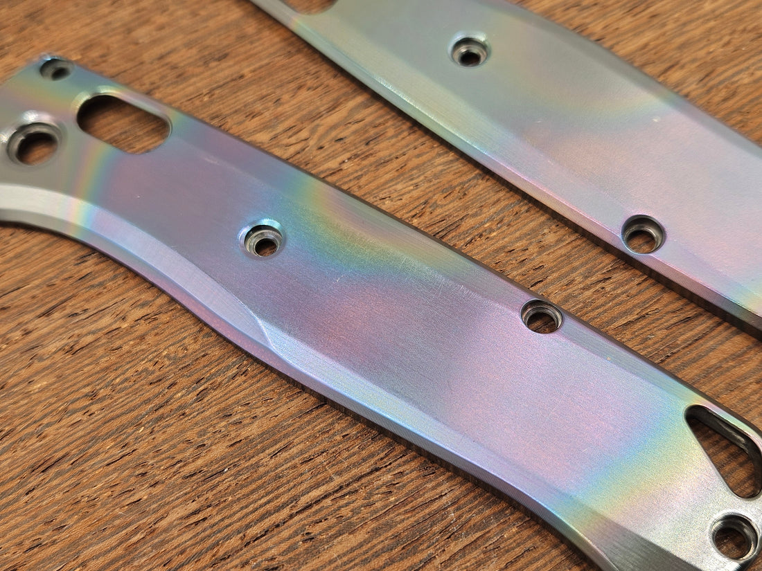 CLR Benchmade Bugout 535<br>Zirconium Standard<br>Oil Slick v2