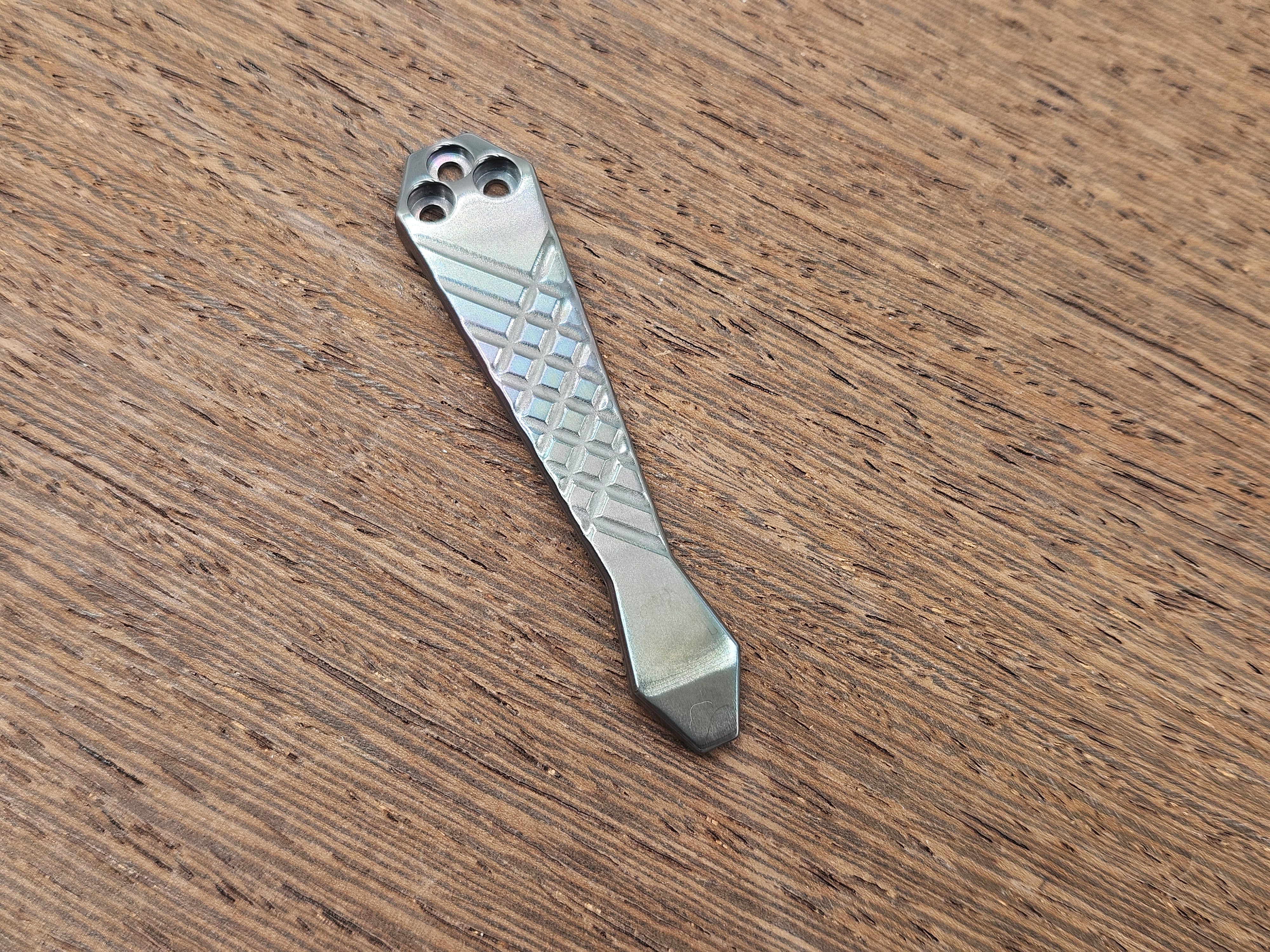 CLR Clip Spyderco Models<br>Zirconium Frag Oil Slick