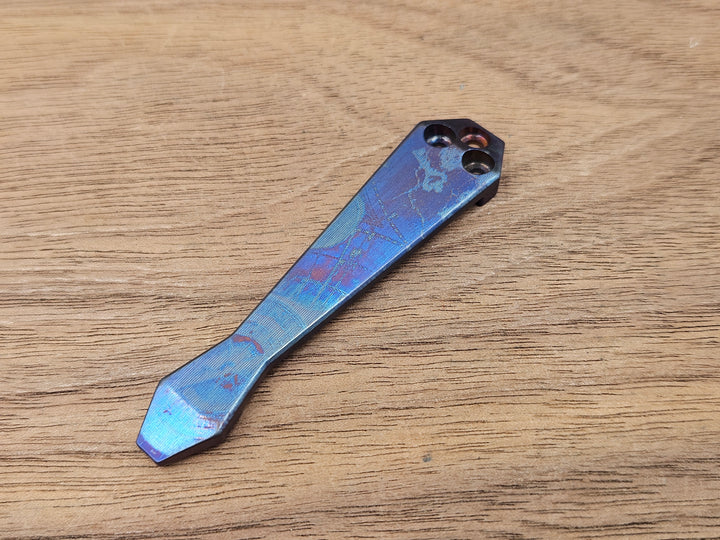CLR Clip Spyderco Models<br>Titanium Standard - Diamond Tip Pirate Flamed