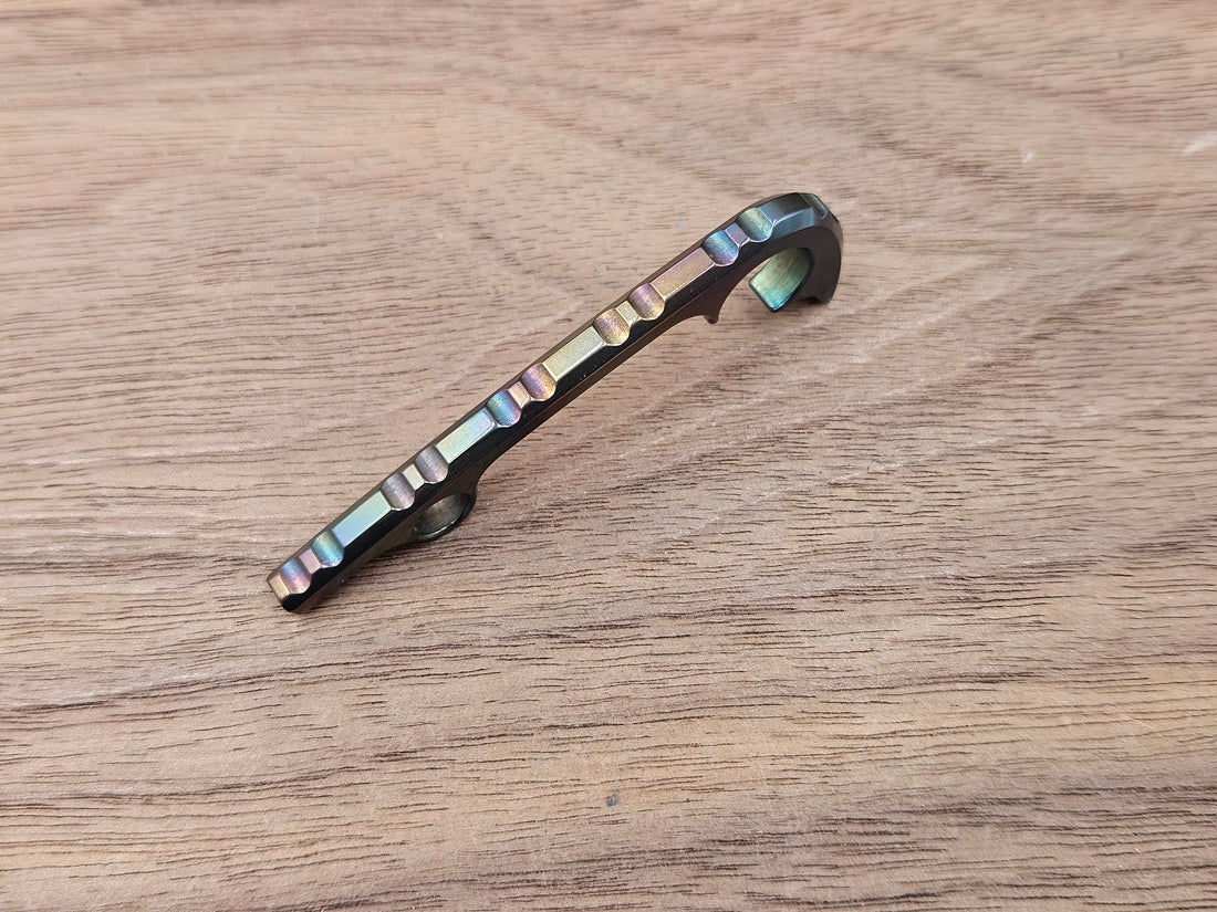 CLR Spyderco PM2<br>Zirconium Backspacer Oil Slick