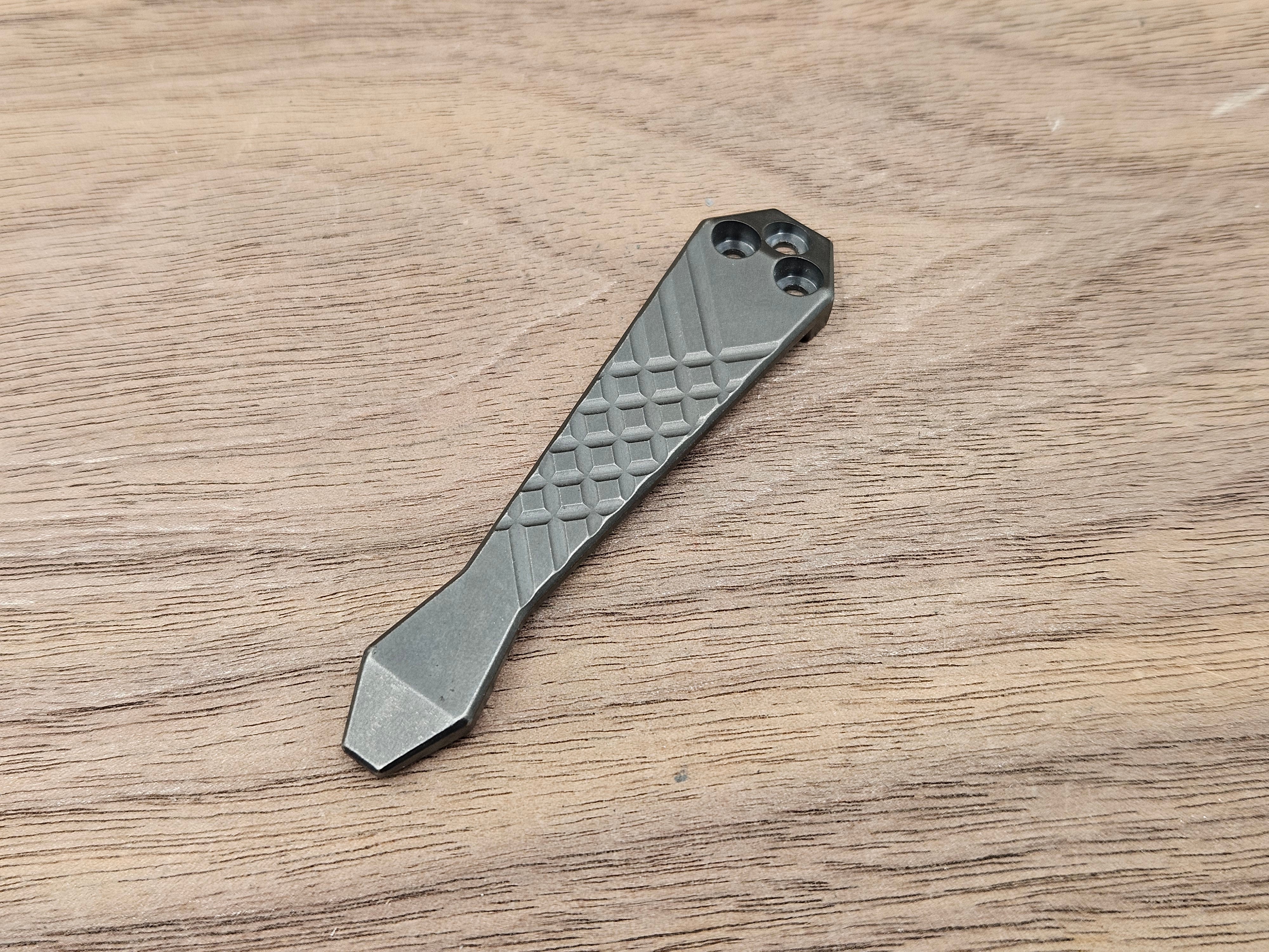 CLR Clip Spyderco Models<br>Zirconium Frag