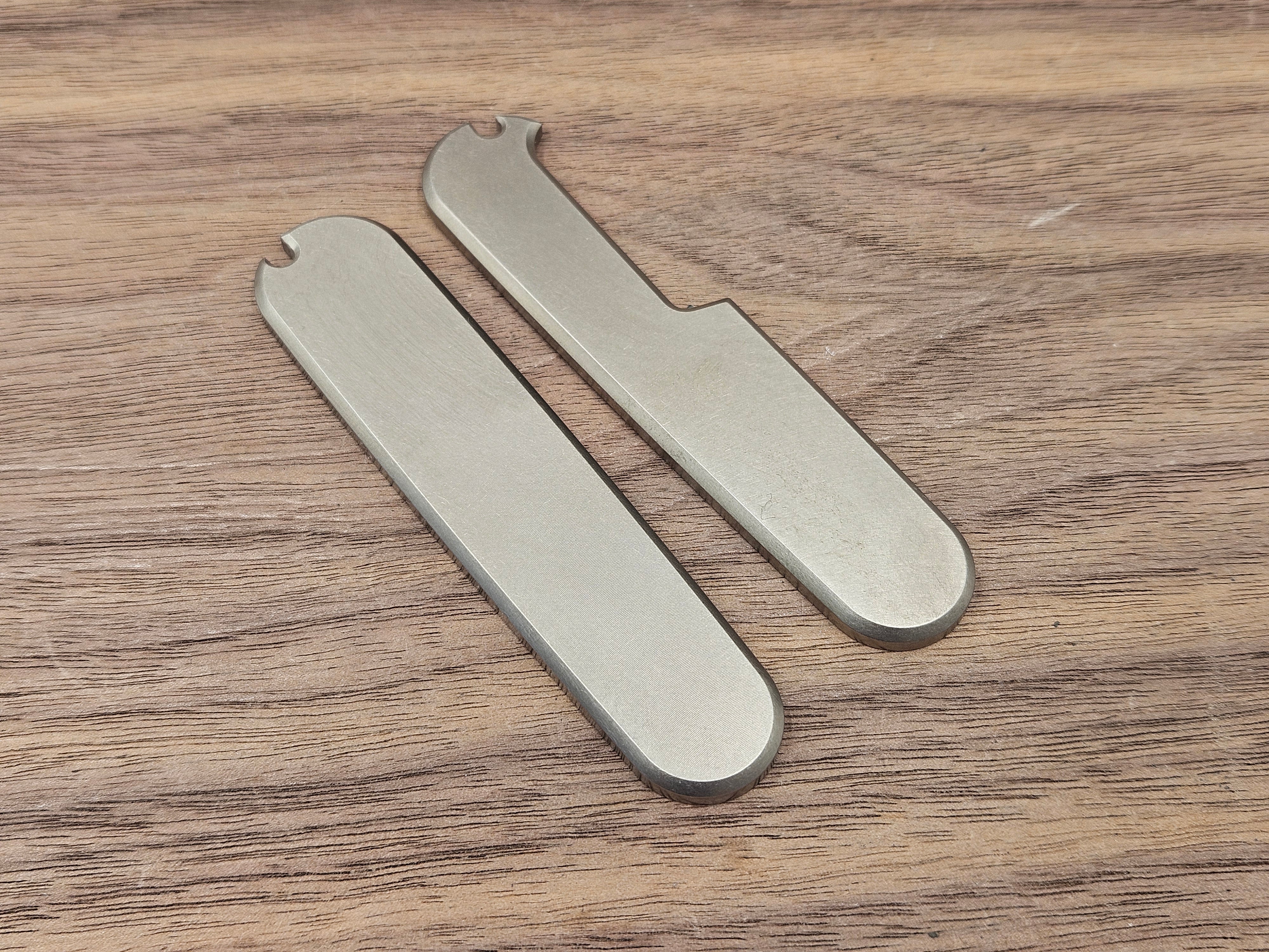 CLR Swiss Army 91mm<br>Titanium Standard Brushed