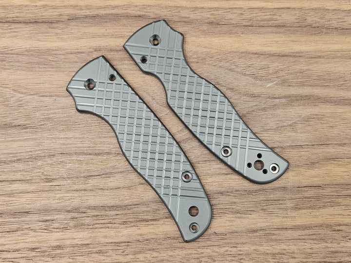 CLR Spyderco Shaman<br>Zirconium Frag