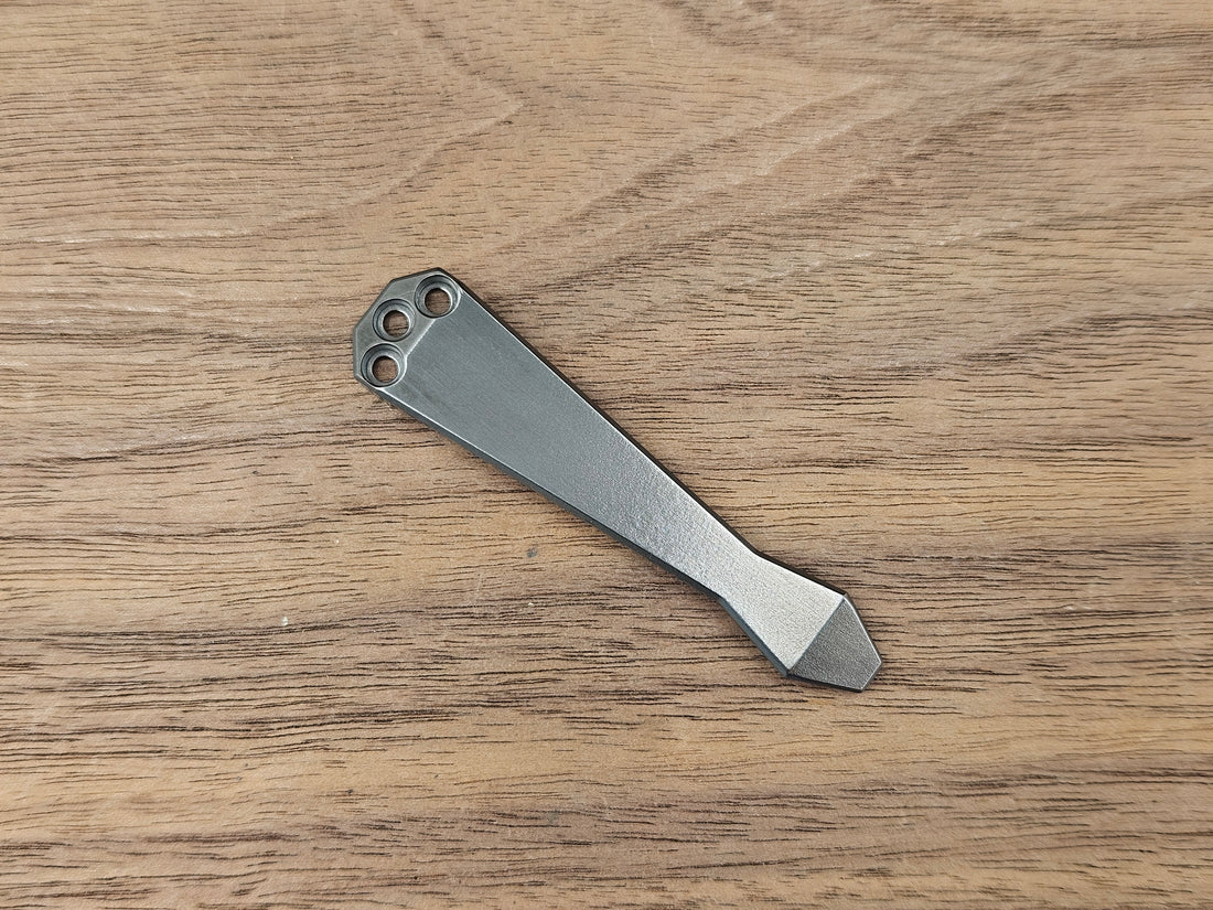 CLR Clip for Benchmade Titanium Standard Dmd - Laser Black