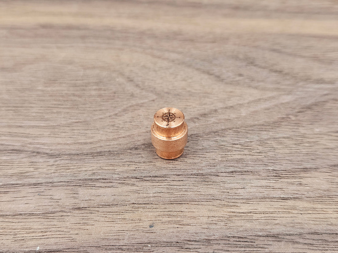 CLR Hole Plug for Spyderco Pm2/Pm3 Copper - Compass
