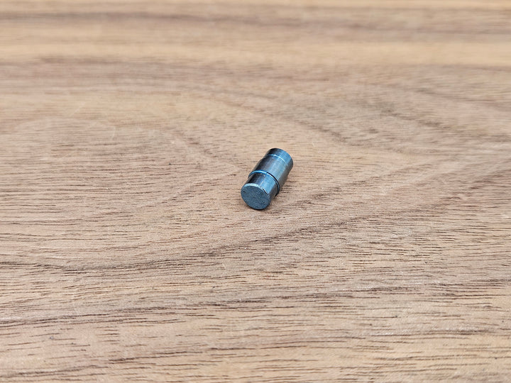 CLR Hole Plug for Spyderco Smock Titanium - Honeycomb Blue ano
