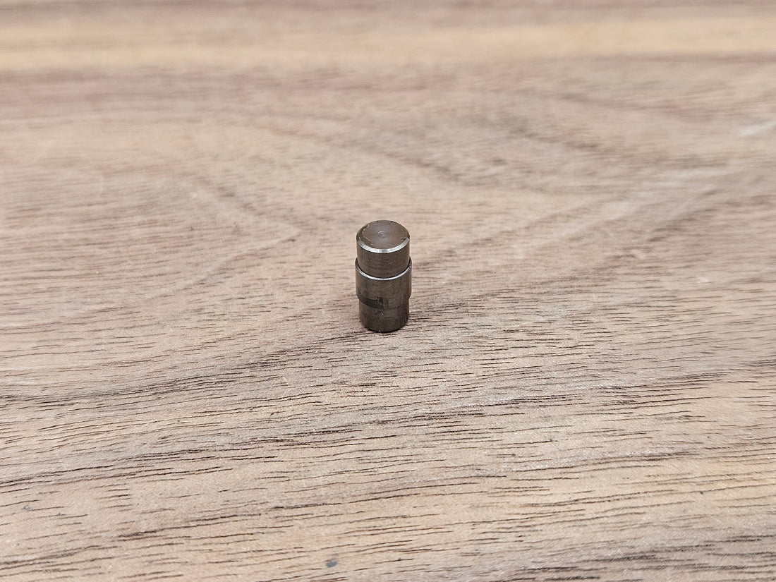 CLR Hole Plug for Spyderco Smock Titanium - Dark