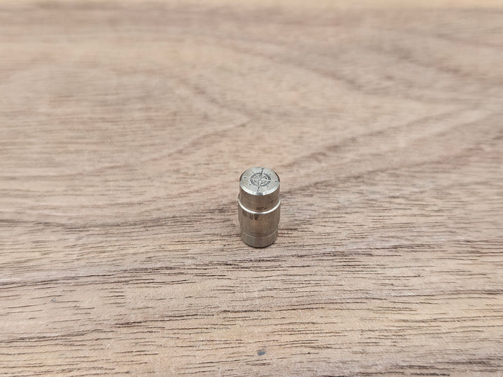 CLR Hole Plug for Spyderco Smock Titanium - Compass lasered