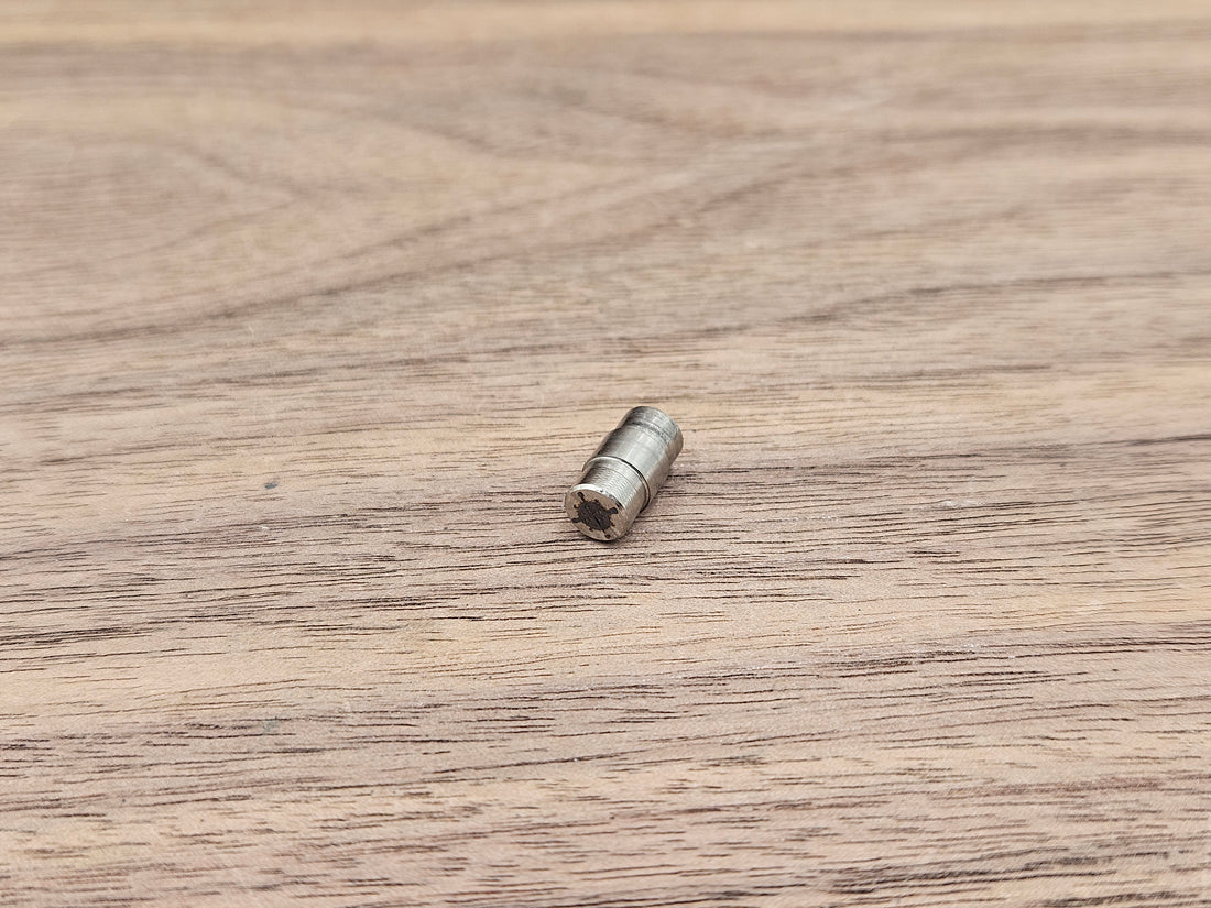 CLR Hole Plug for Spyderco Smock Titanium - Compass Blurry lasered