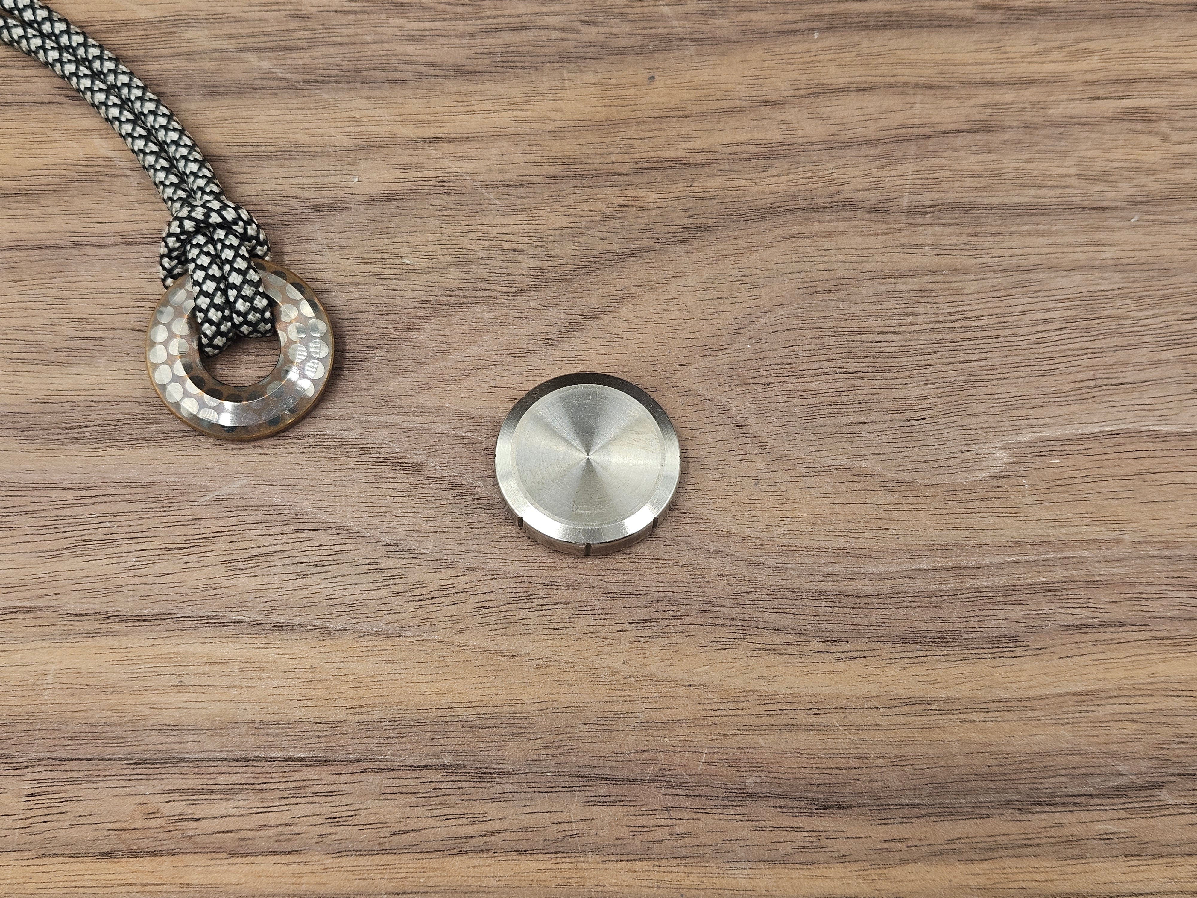 Everyday Spin Coin 100 Titanium
