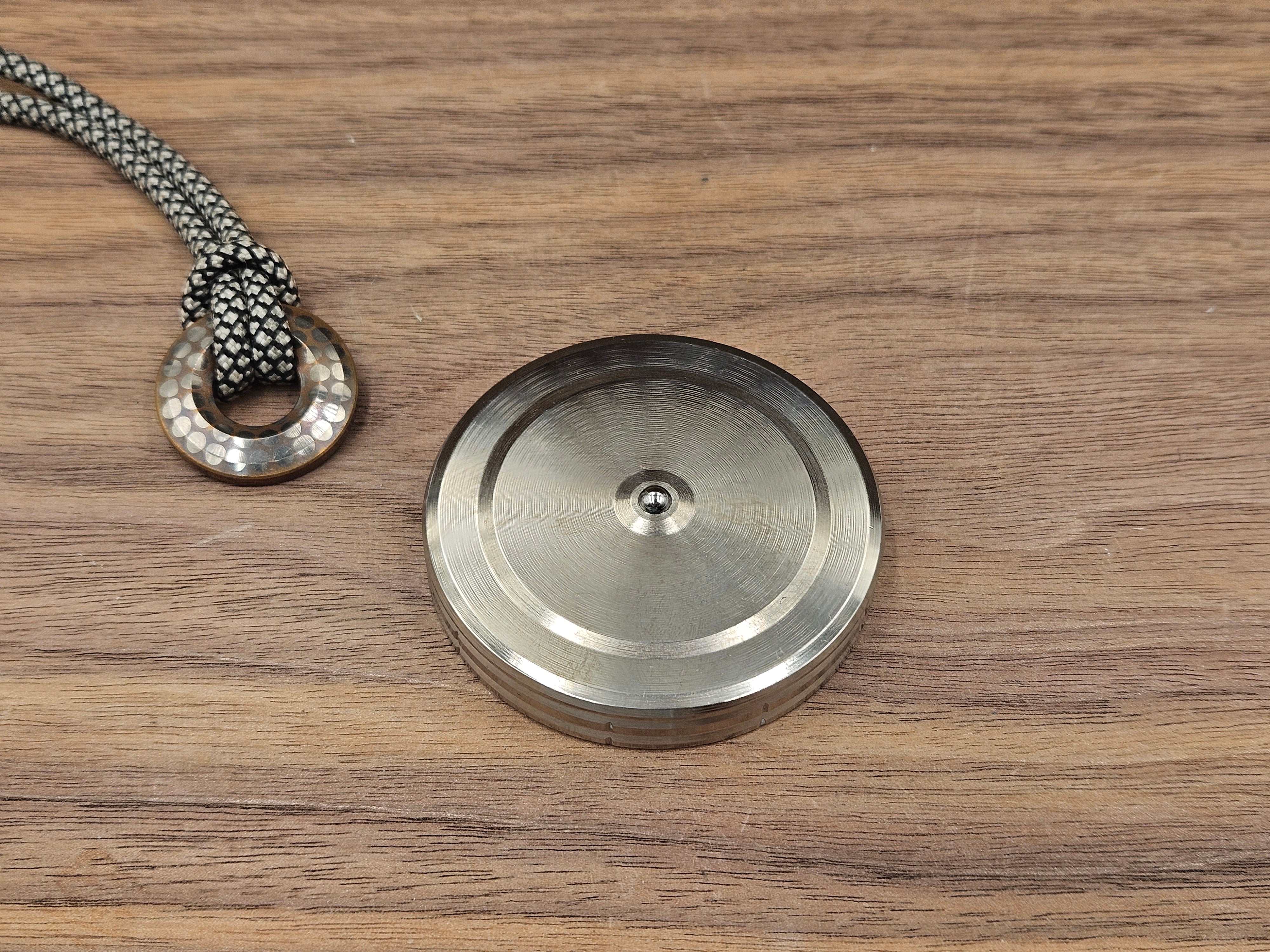 Everyday Spin Coin 215 Titanium