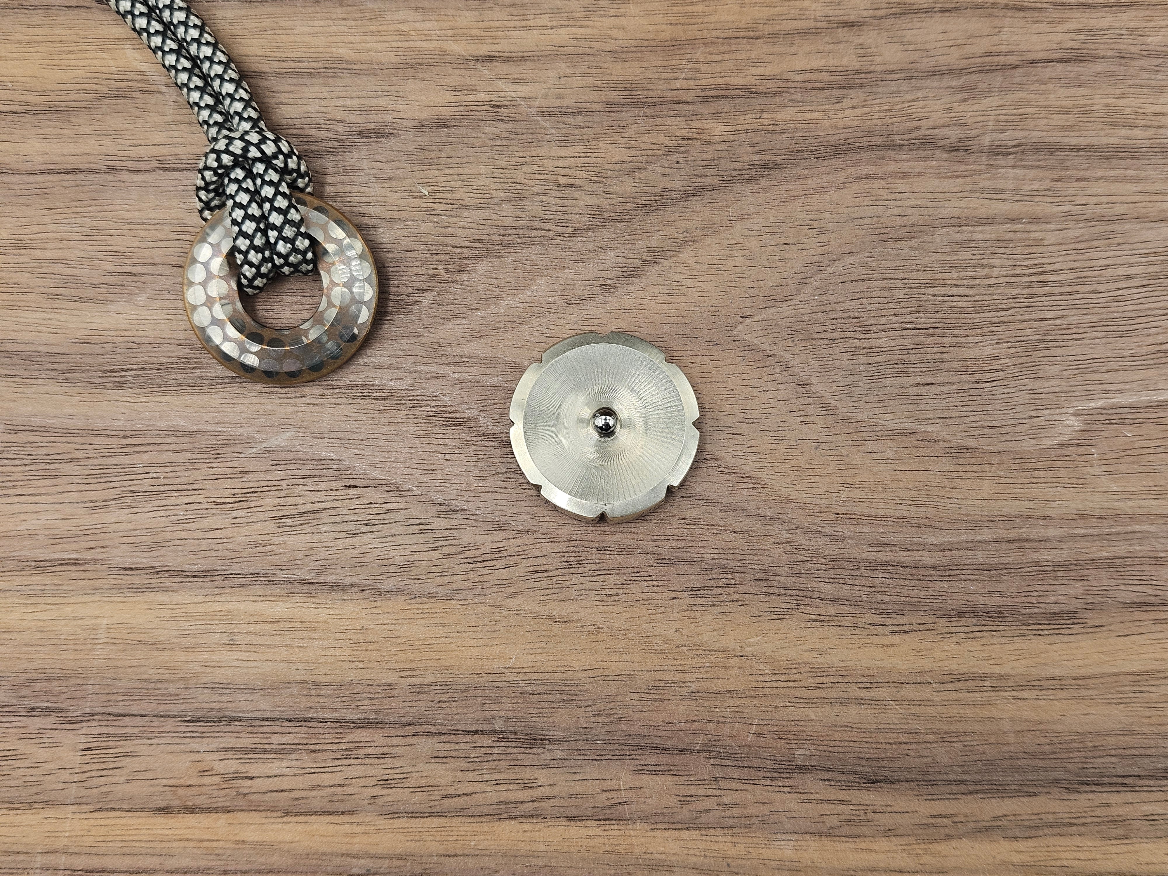 Everyday Spin Coin 100 Nickel Monosilicide (NiSi)