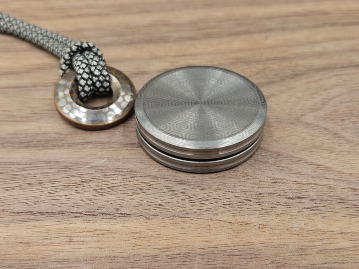 Haptic Clicky Coins Tungsten - Honeycomb Engraved