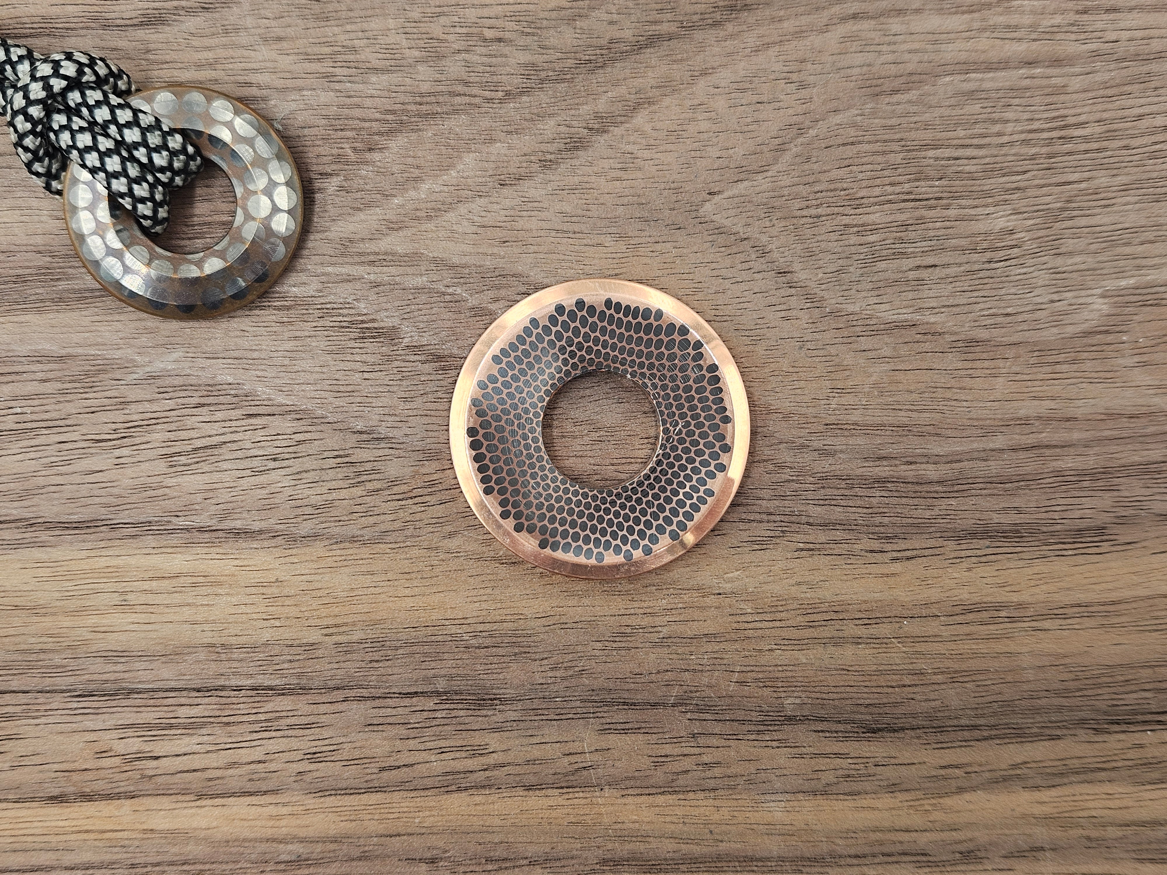Lanyard Bead 148 Superconductor - Grooved