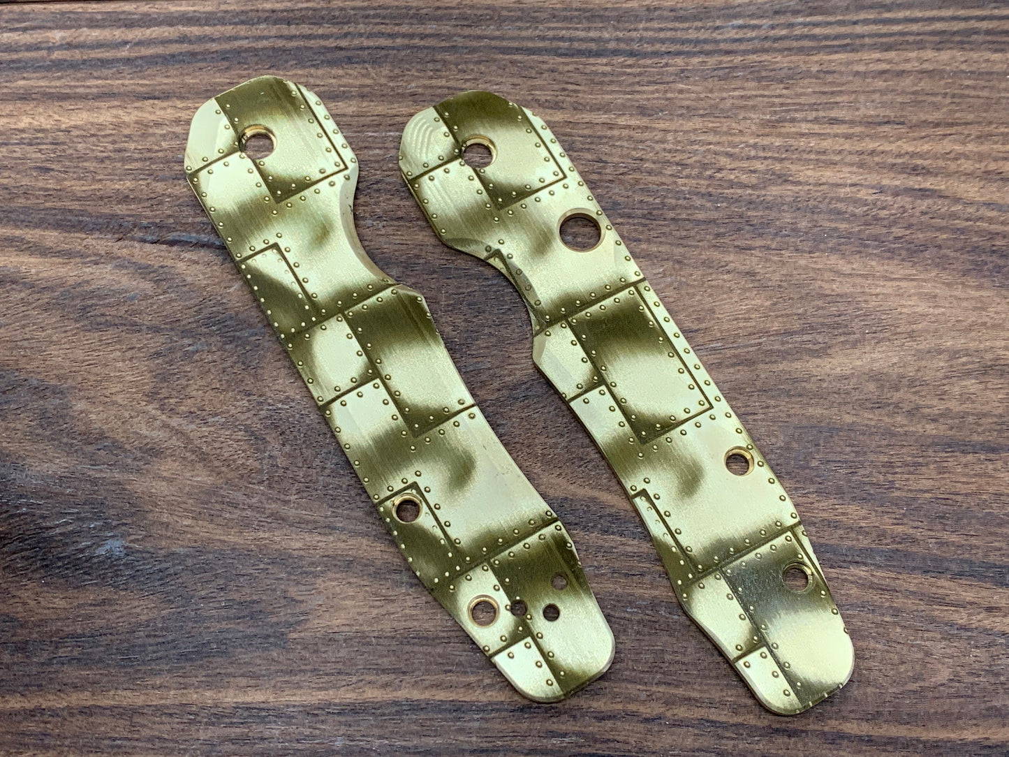 RIVETED AIRPLANE Brass Scales for Spyderco SMOCK