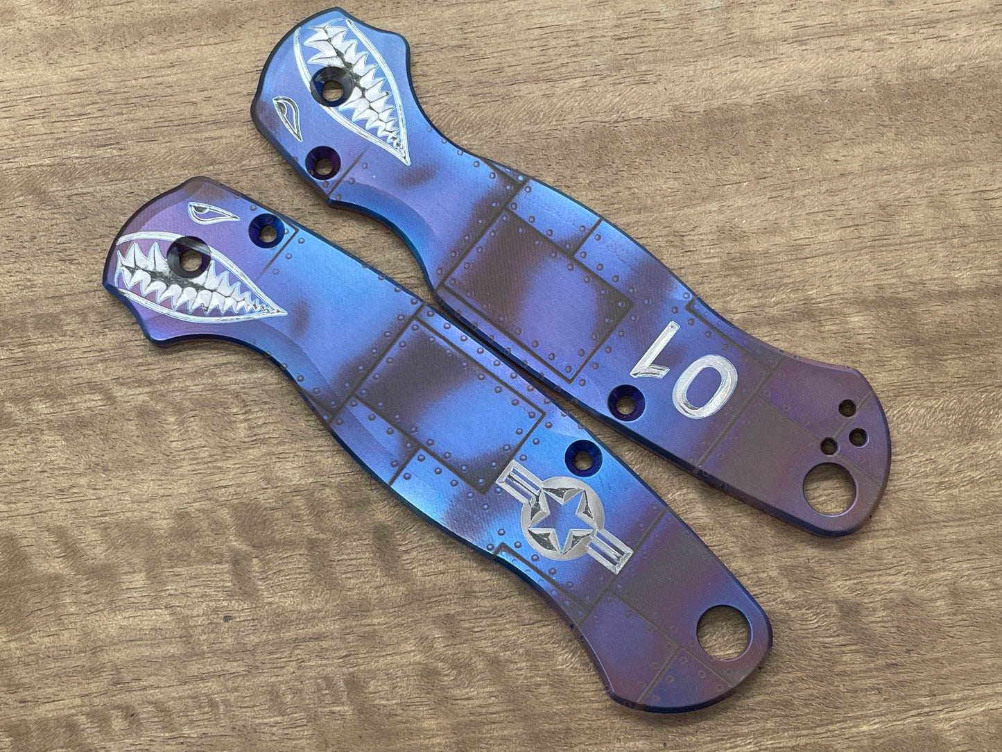 Flamed P40 RIVETED AIRPLANE Titanium scales for Spyderco Paramilitary 2 PM2