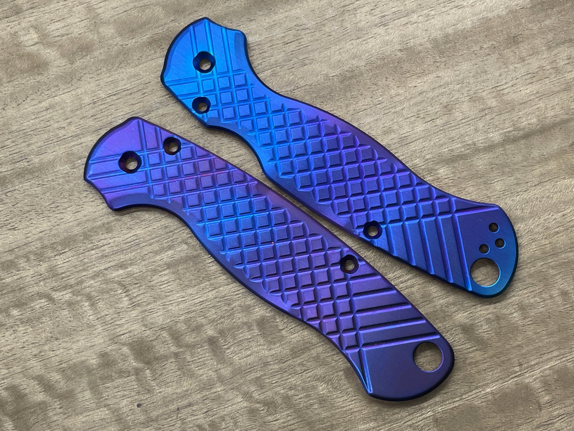 ALIEN Flamed FRAG Cnc milled Titanium scales for Spyderco MANIX 2