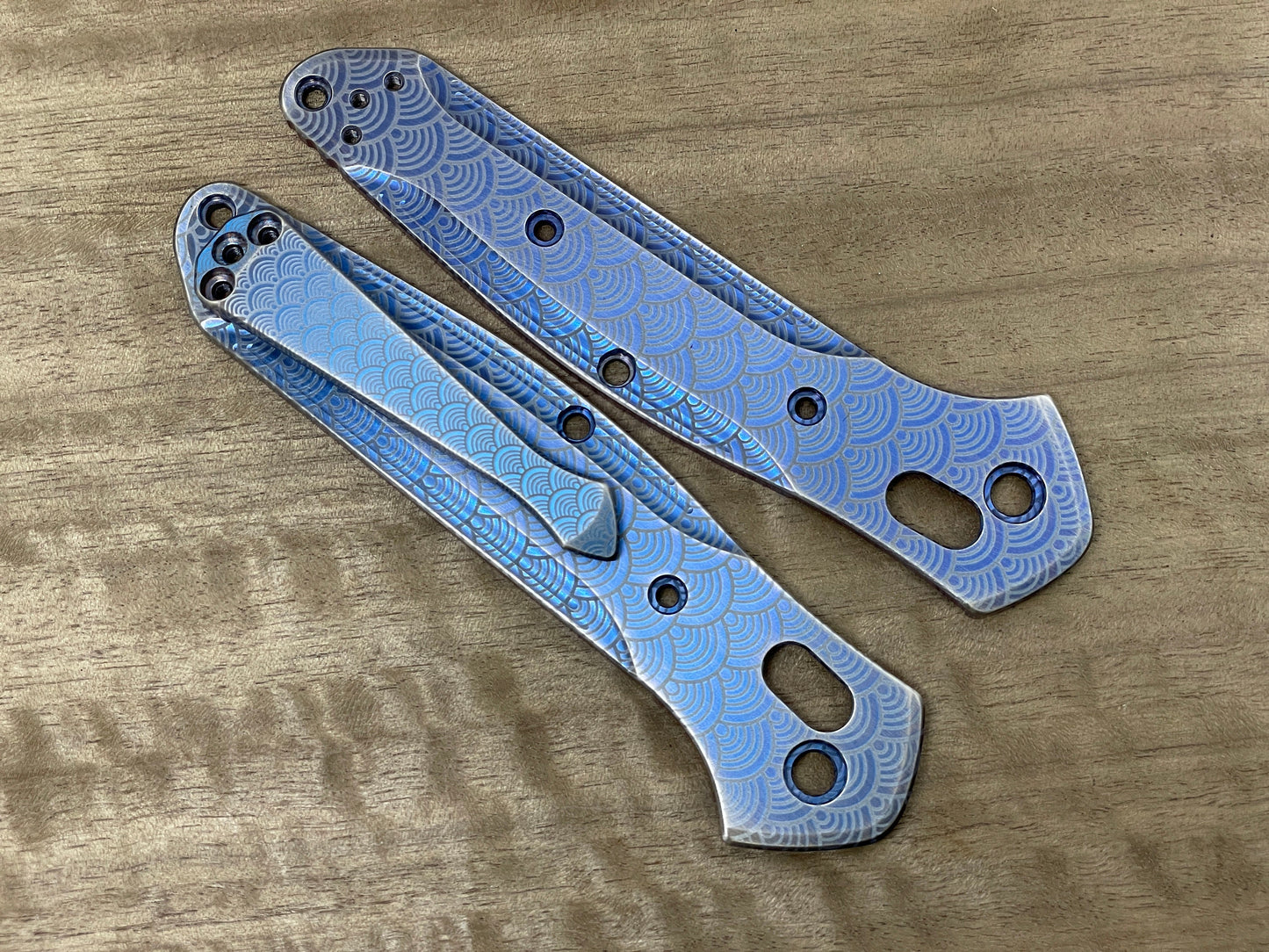 Blue ano SEIGAIHA engraved Brushed SPIDY Titanium CLIP for most Benchmade models