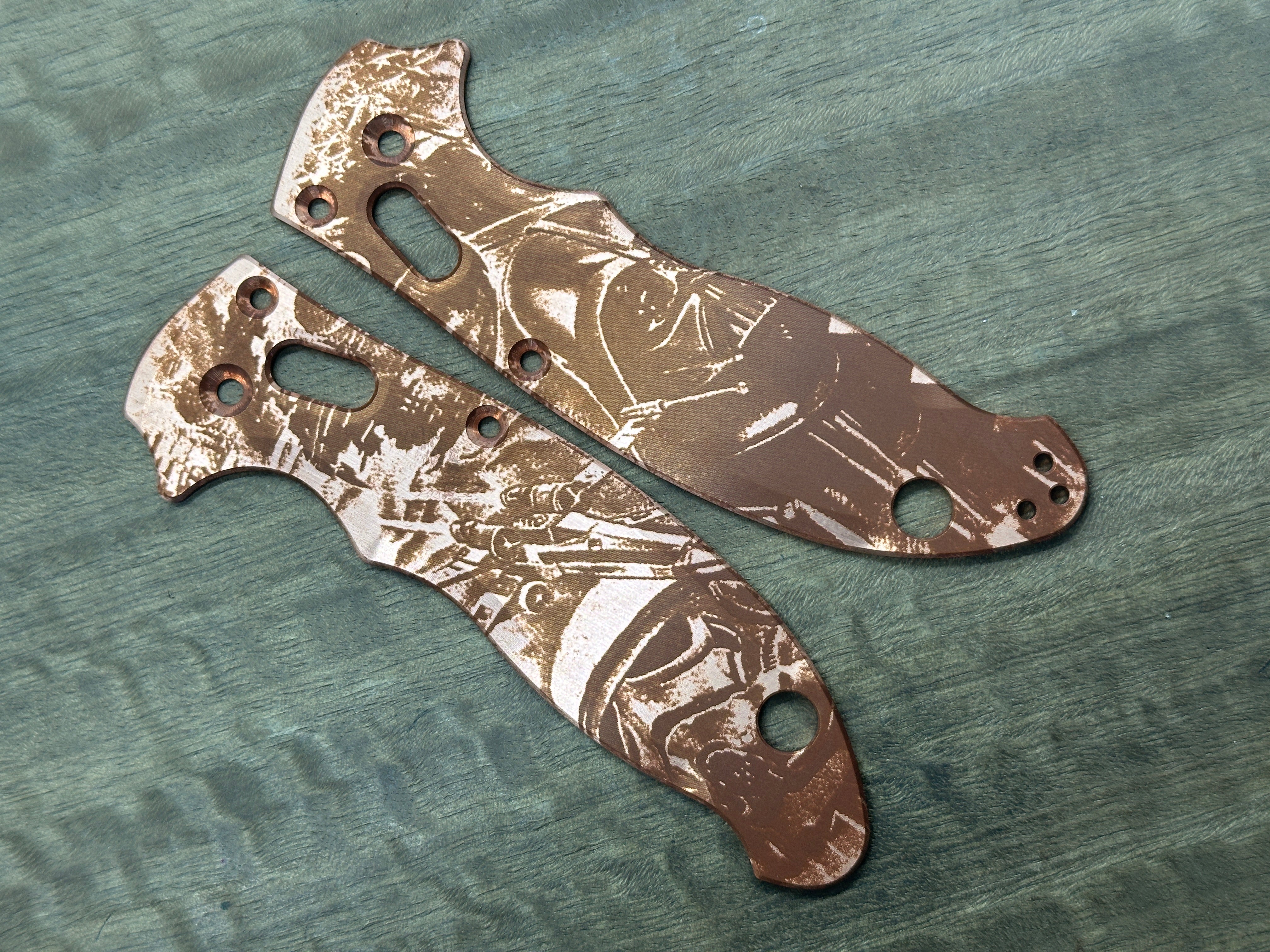 REPTILIAN engraved Brass Pocket knife scales for fashion Spyderco MANIX 2 scales MultiTool MetonBoss Personalized gift Fathers Day Gift Birthday