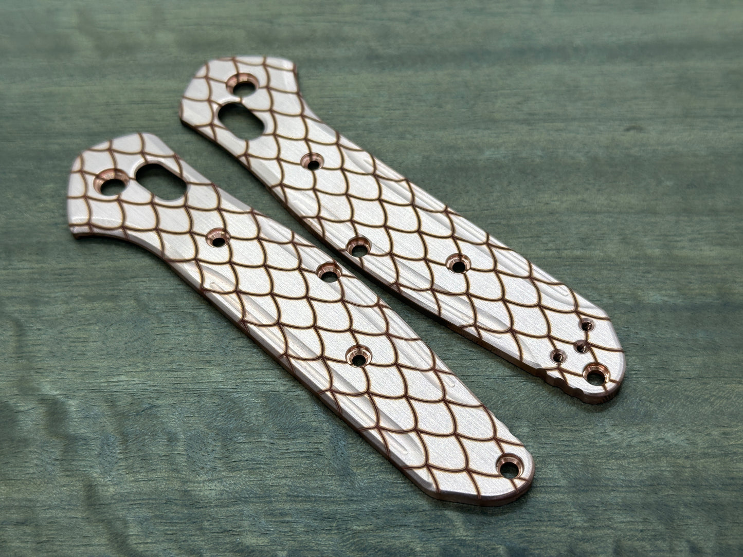 DRAGONSKIN engraved Copper Scales for Benchmade 940 Osborne