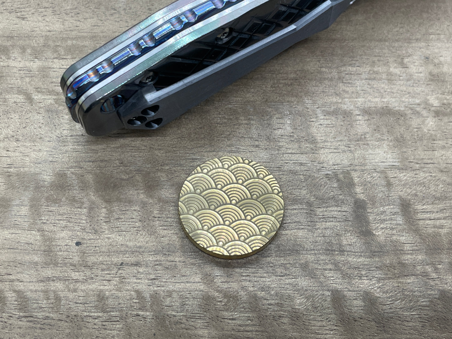 3 Sizes SEIGAIHA engraved Brass Worry Coin