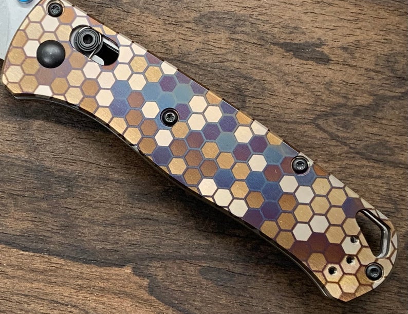 HONEYCOMB anodized Titanium Scales for Benchmade Bugout 535