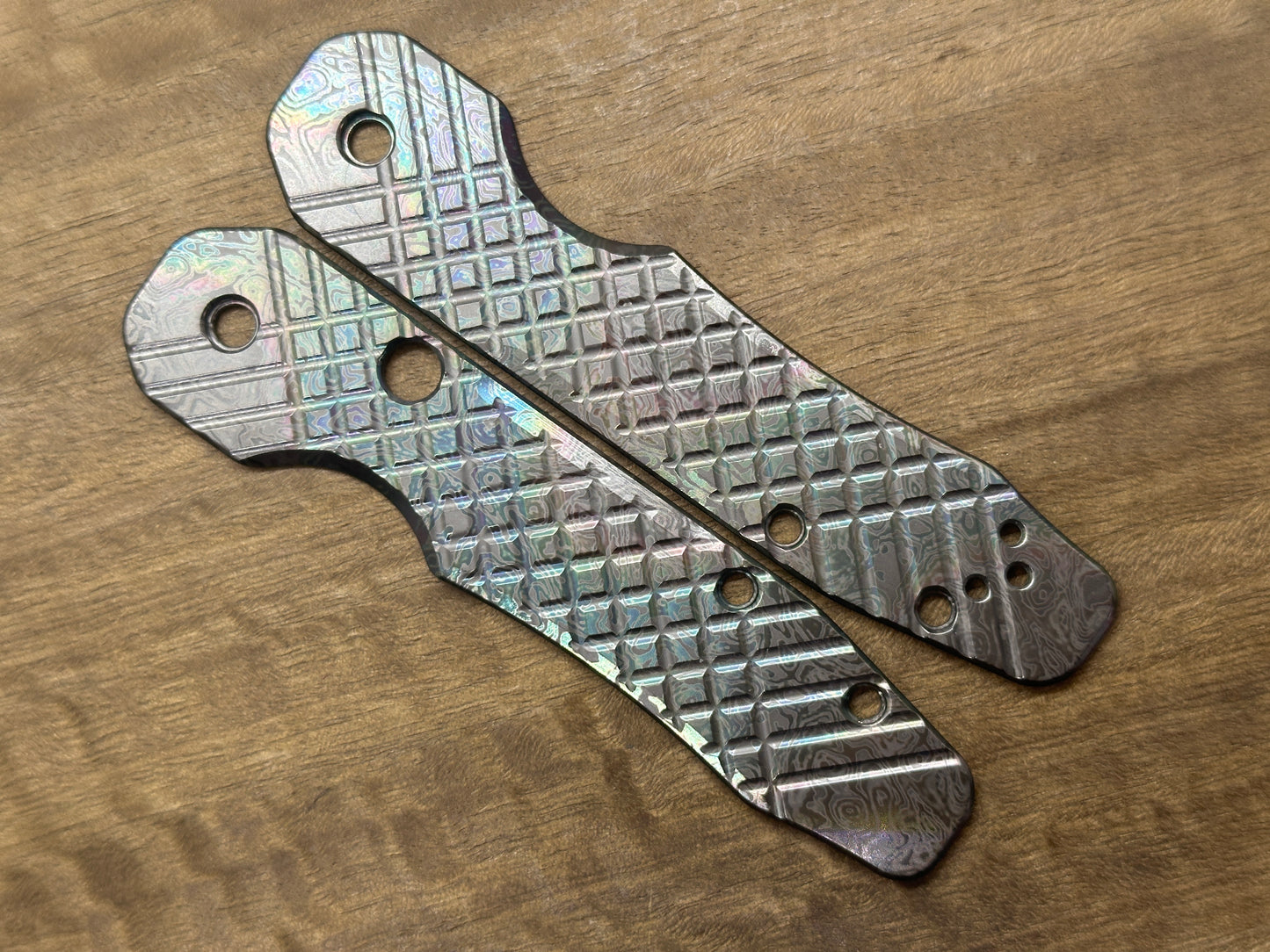 ALIEN Oil Slick FRAG Cnc milled Zirconium Scales for Spyderco SMOCK