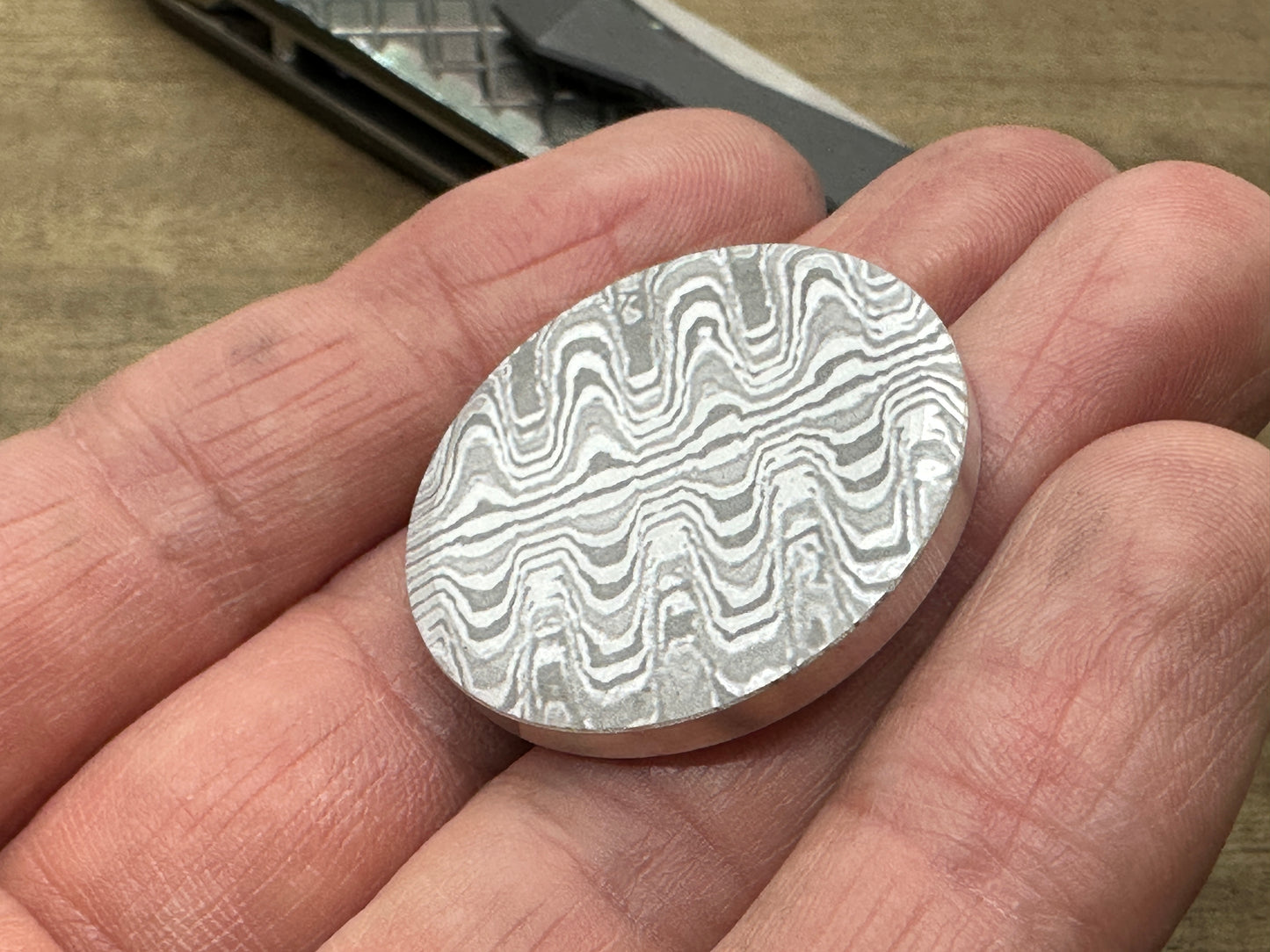 4 sizes RIPPLE engraved Aerospace grade Aluminum Worry Coin