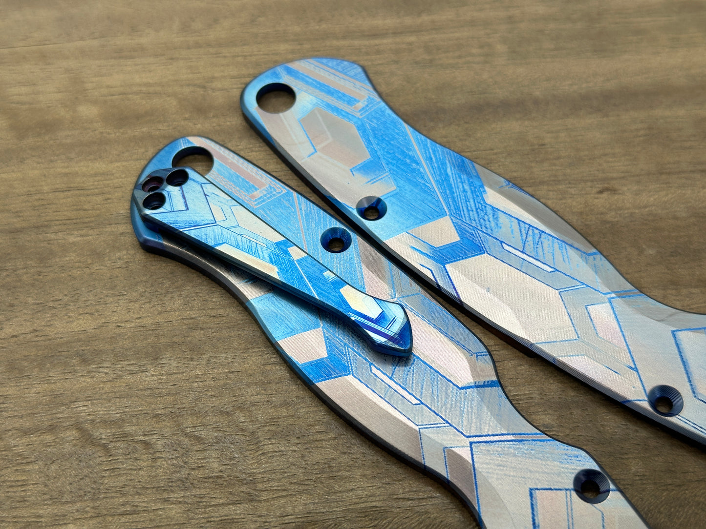 Blue FALCON Spidy heat ano engraved Titanium CLIP for most Spyderco models