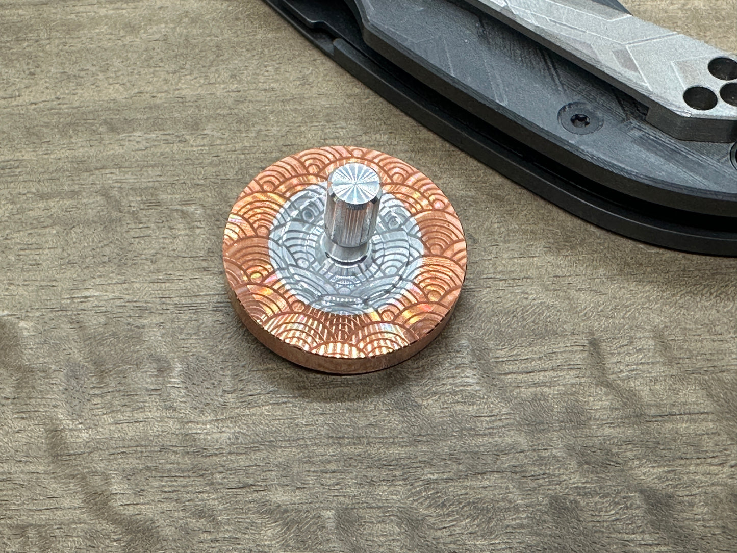 SEIGAIHA Copper Grooved Spinning Top PERFORMER - Alu Aerospace stem