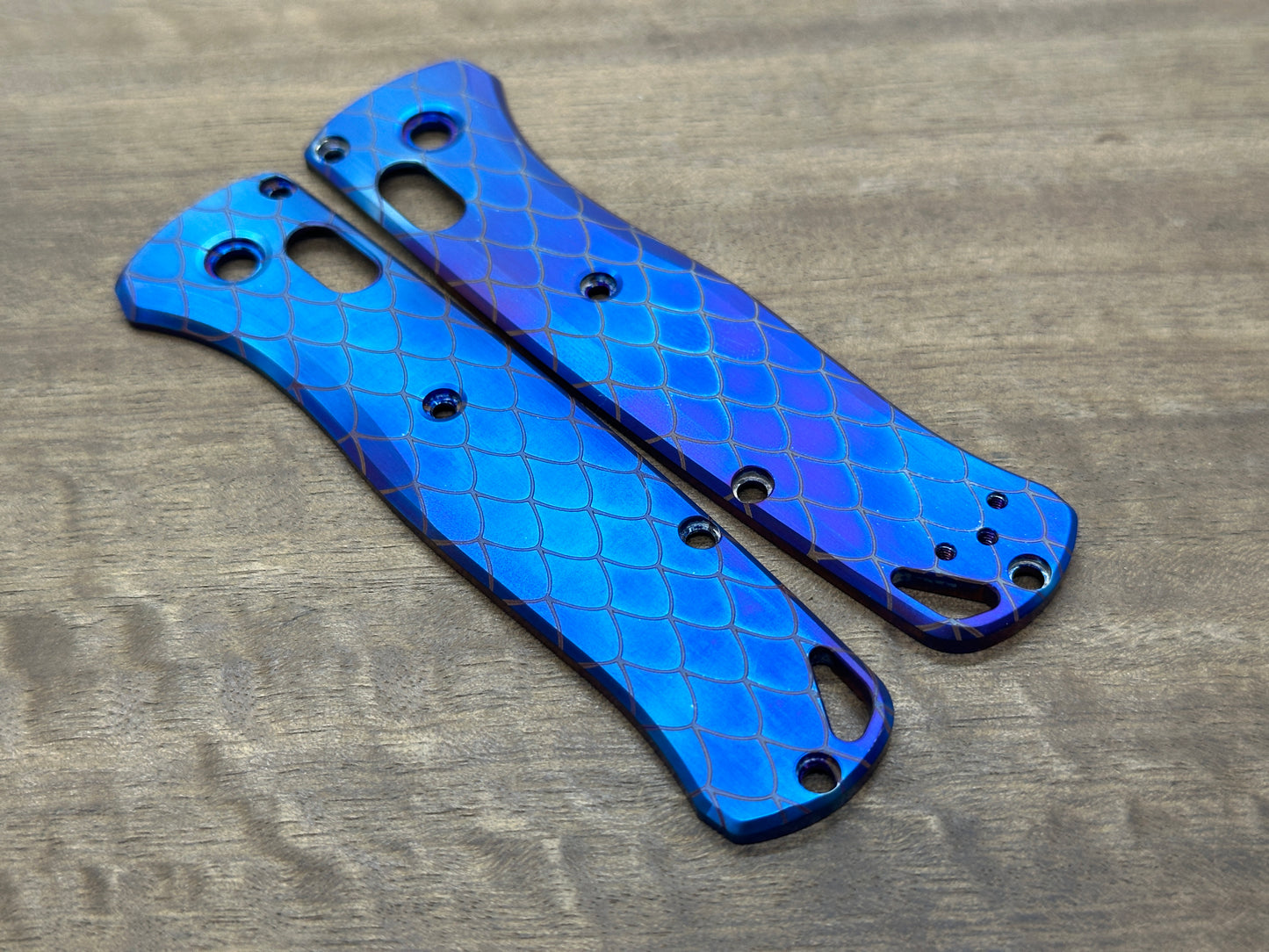 Flamed DRAGONSKIN engraved Titanium Scales for Benchmade Bugout 535