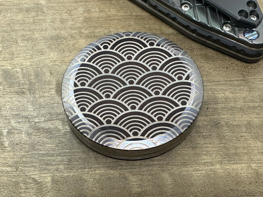 4 sizes Black SEIGAIHA pattern engraved Titanium Worry Coin