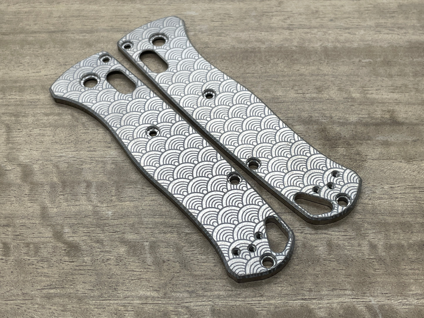 SEIGAIHA Titanium Scales for Benchmade Bugout 535