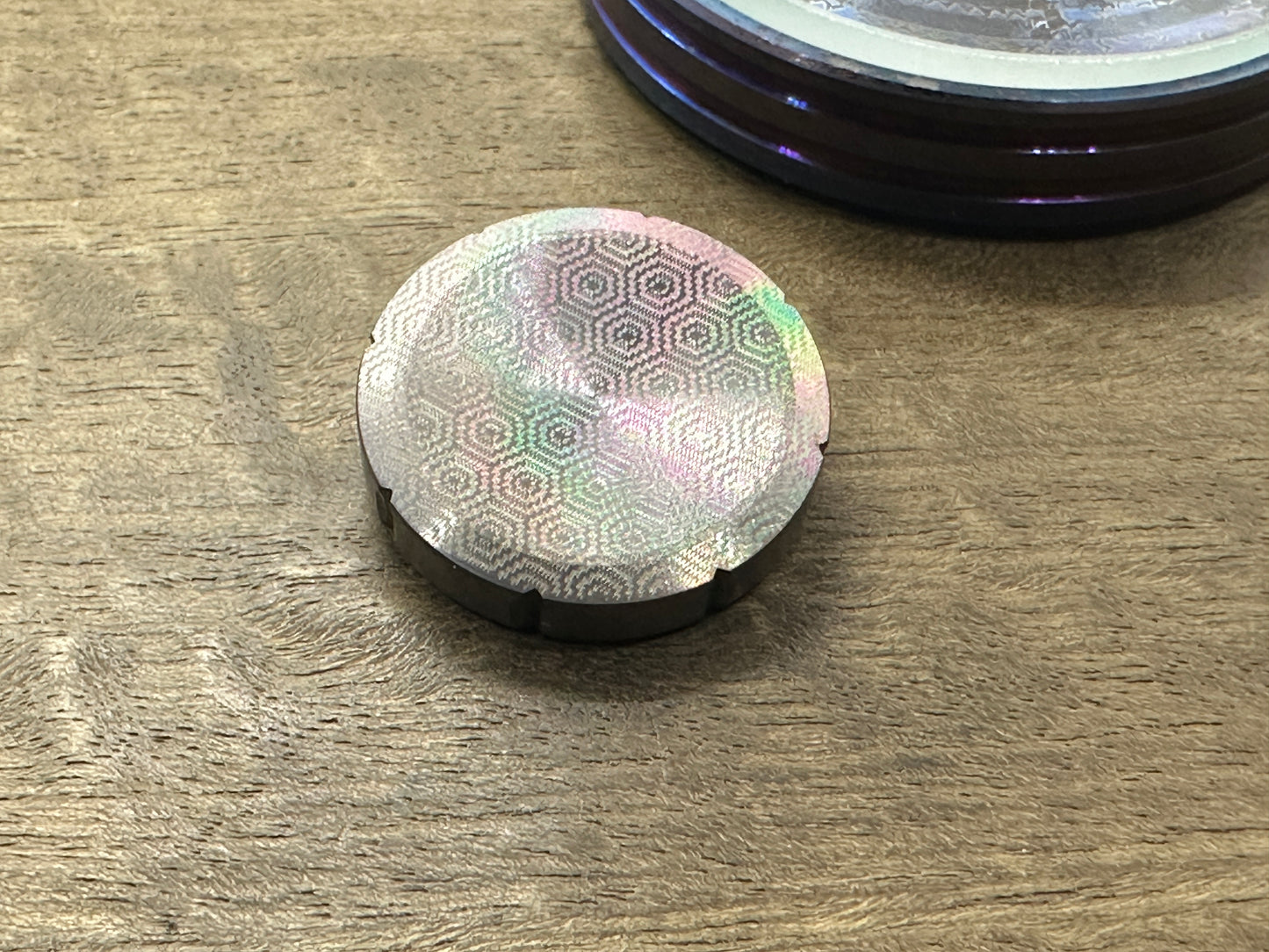 Oil Slick Honeycomb Titanium Spinning Worry Coin Spinning Top